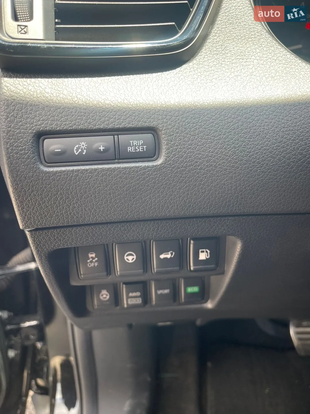 2019 Nissan Rogue - мініатюра 13