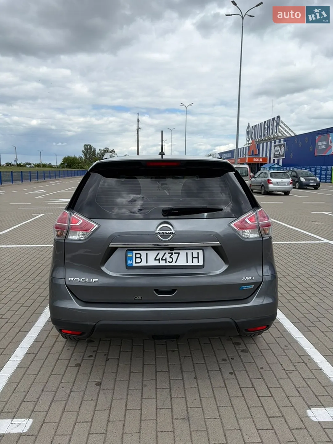 2015 Nissan Rogue - мініатюра 3