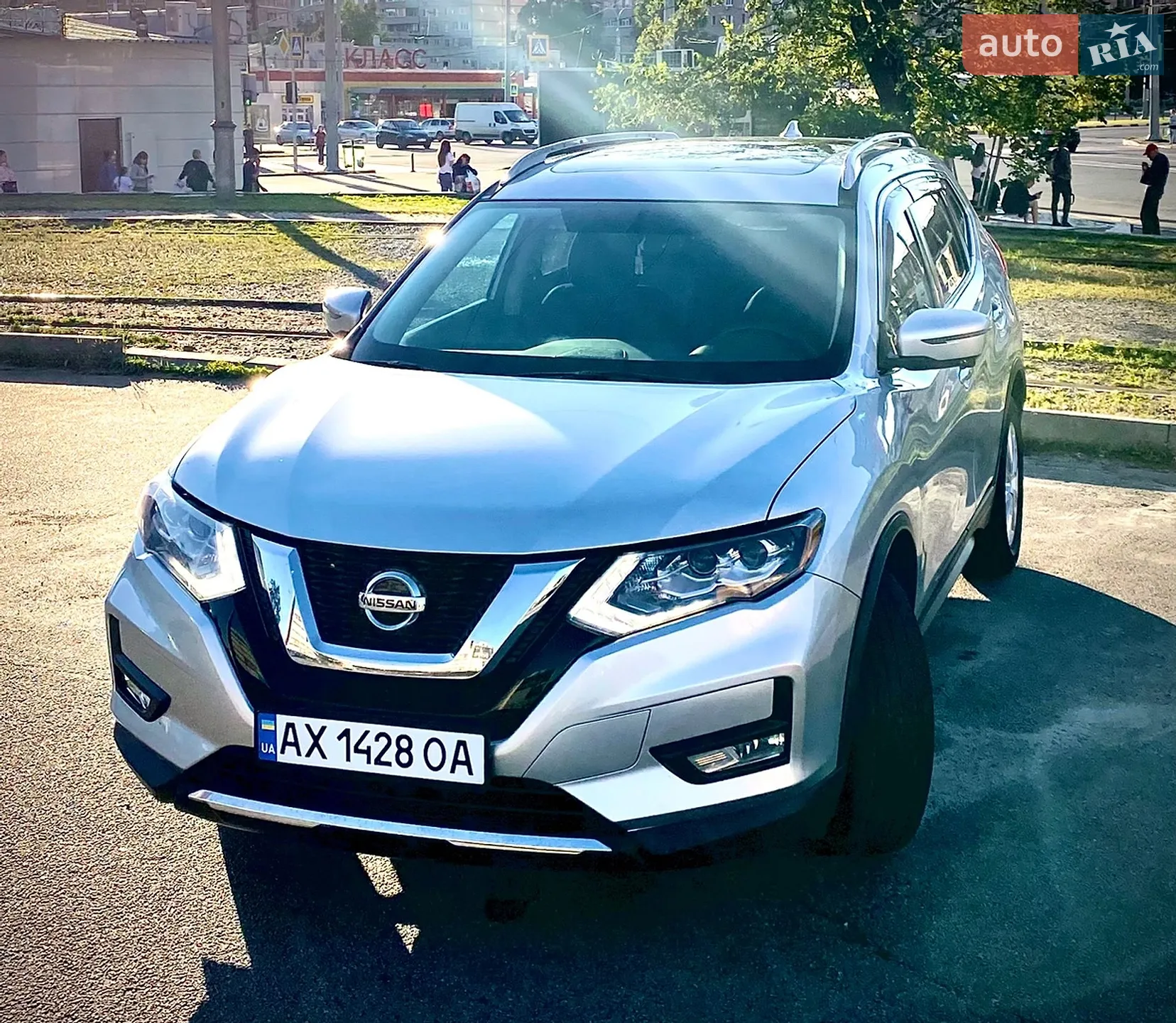 2017 Nissan Rogue - мініатюра 3