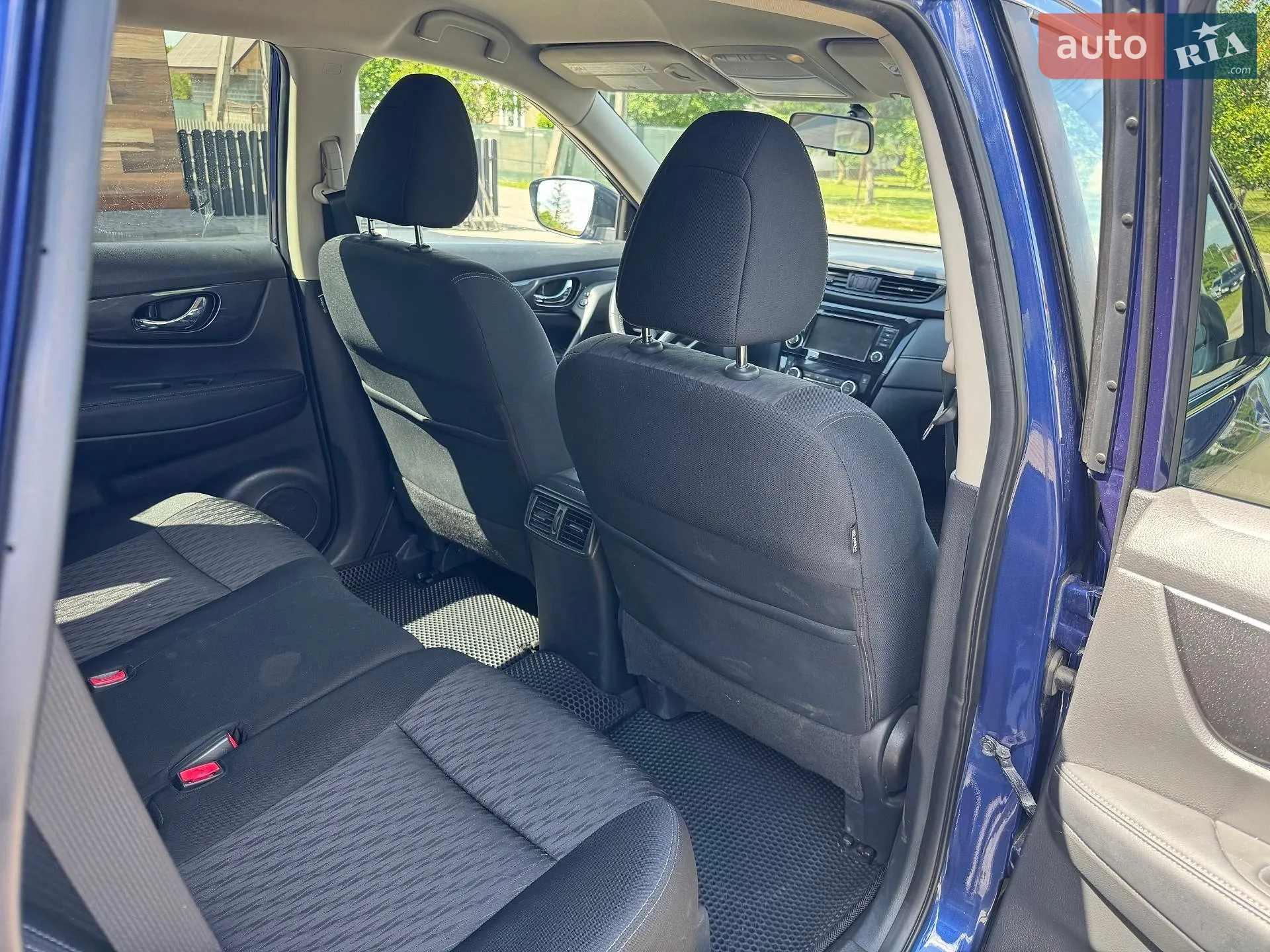 2018 Nissan Rogue - мініатюра 10