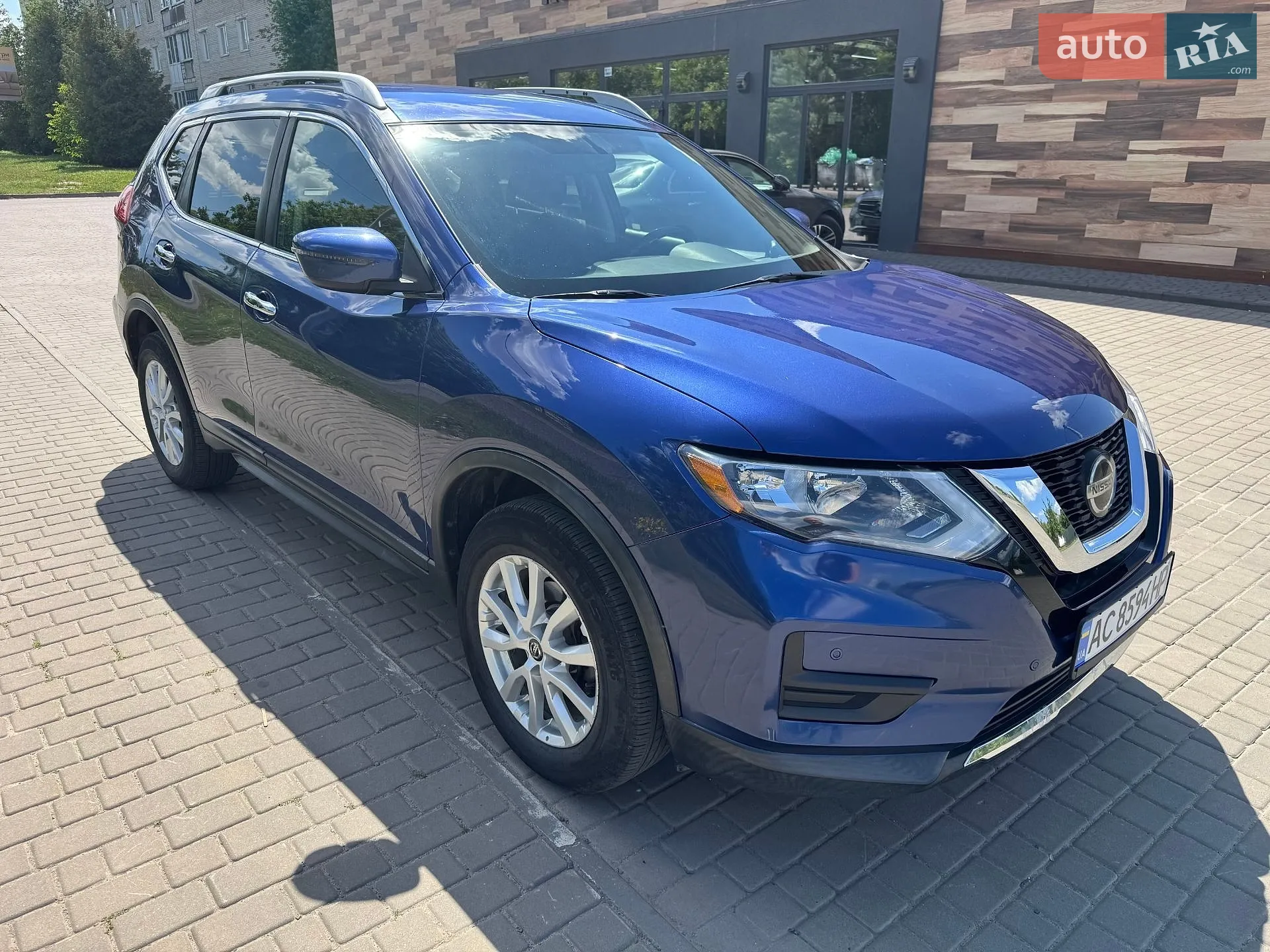 2018 Nissan Rogue - мініатюра 3
