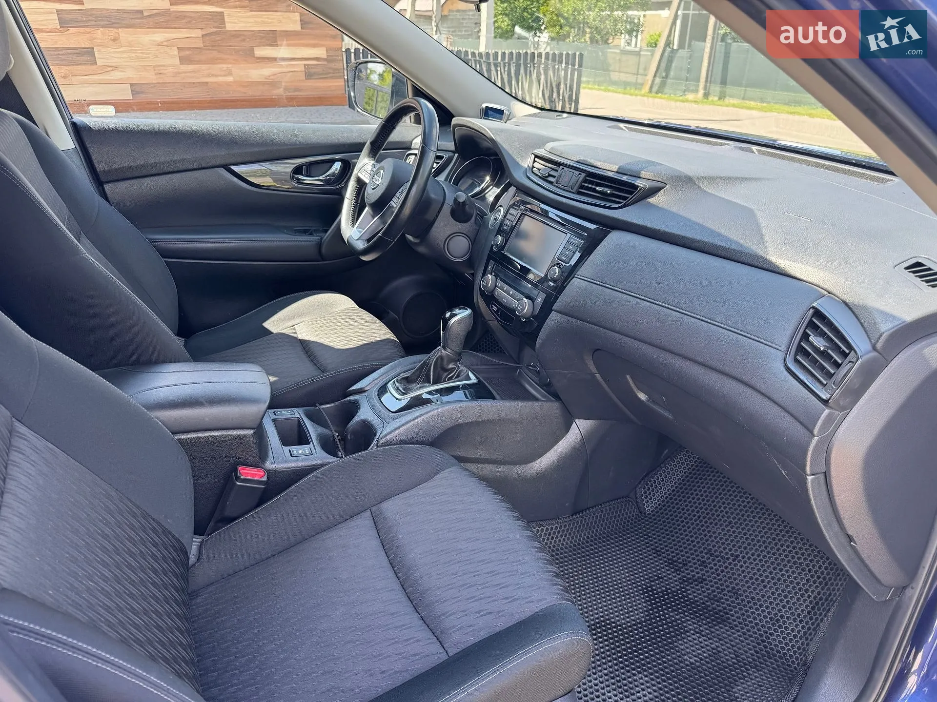 2018 Nissan Rogue - мініатюра 9