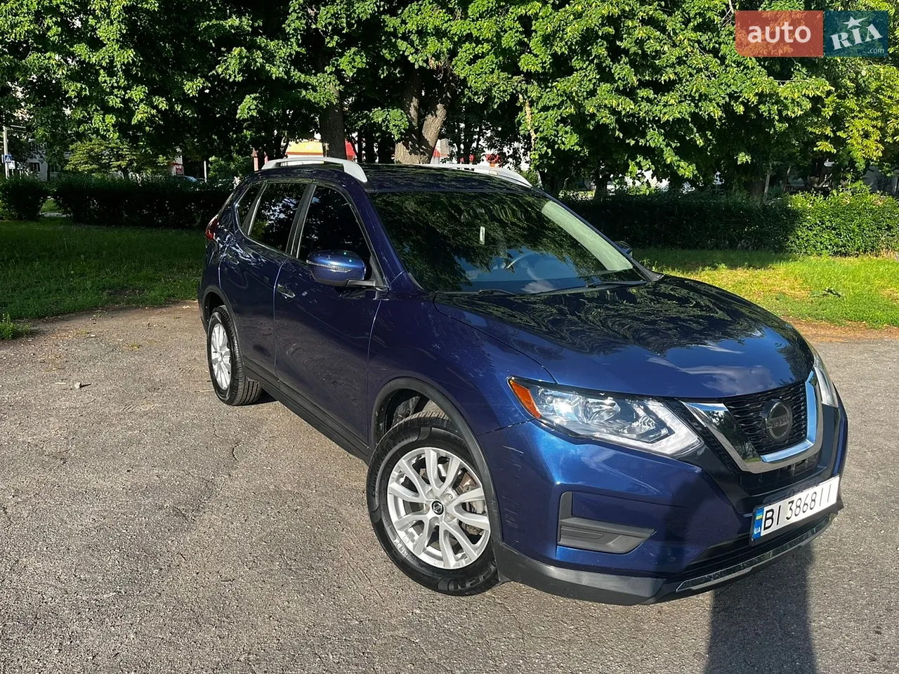 2019 Nissan Rogue - мініатюра 16