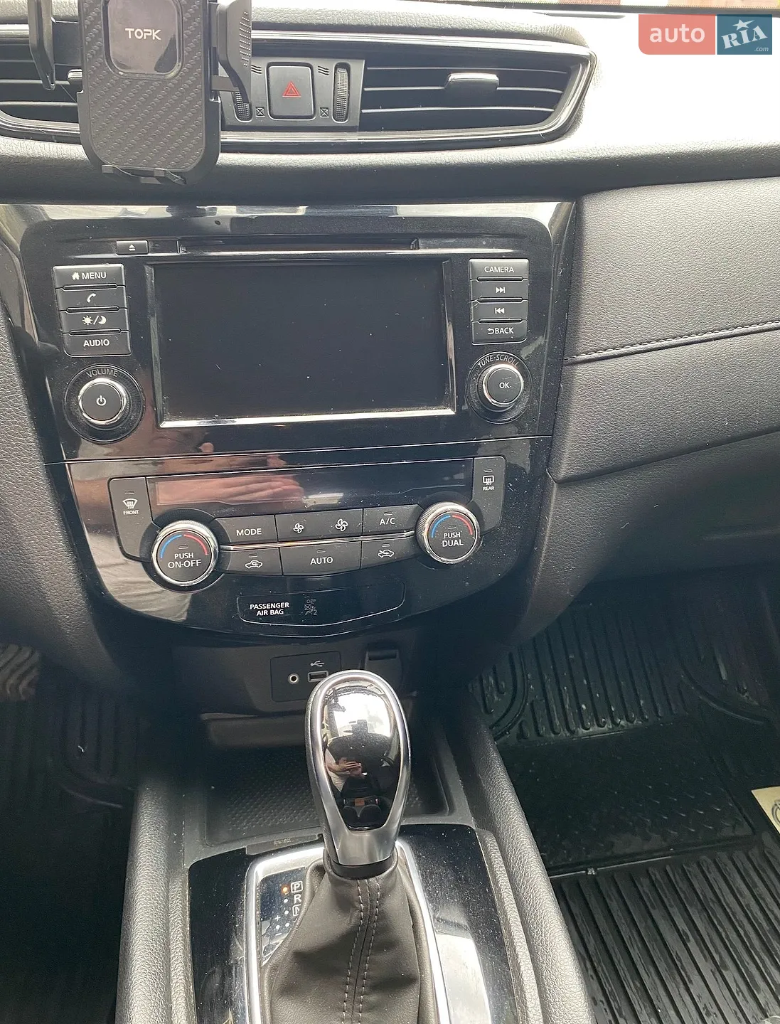2018 Nissan Rogue - мініатюра 16
