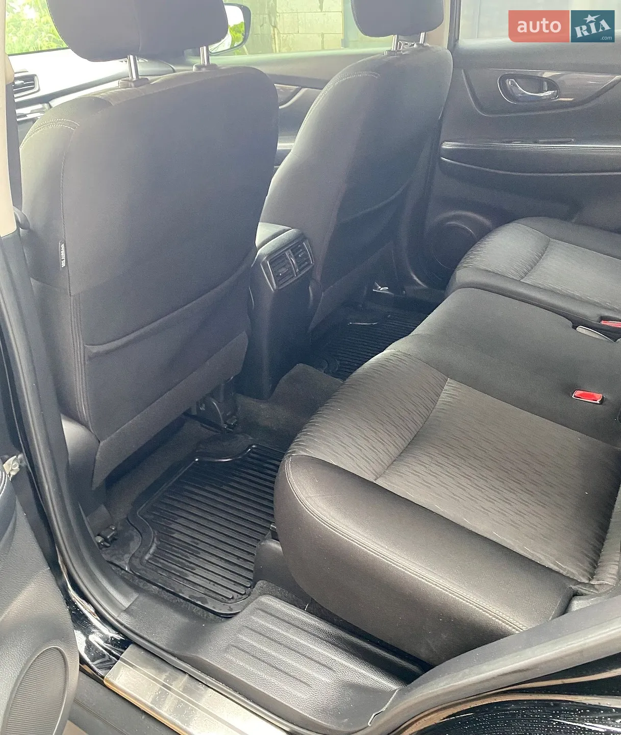 2018 Nissan Rogue - мініатюра 19