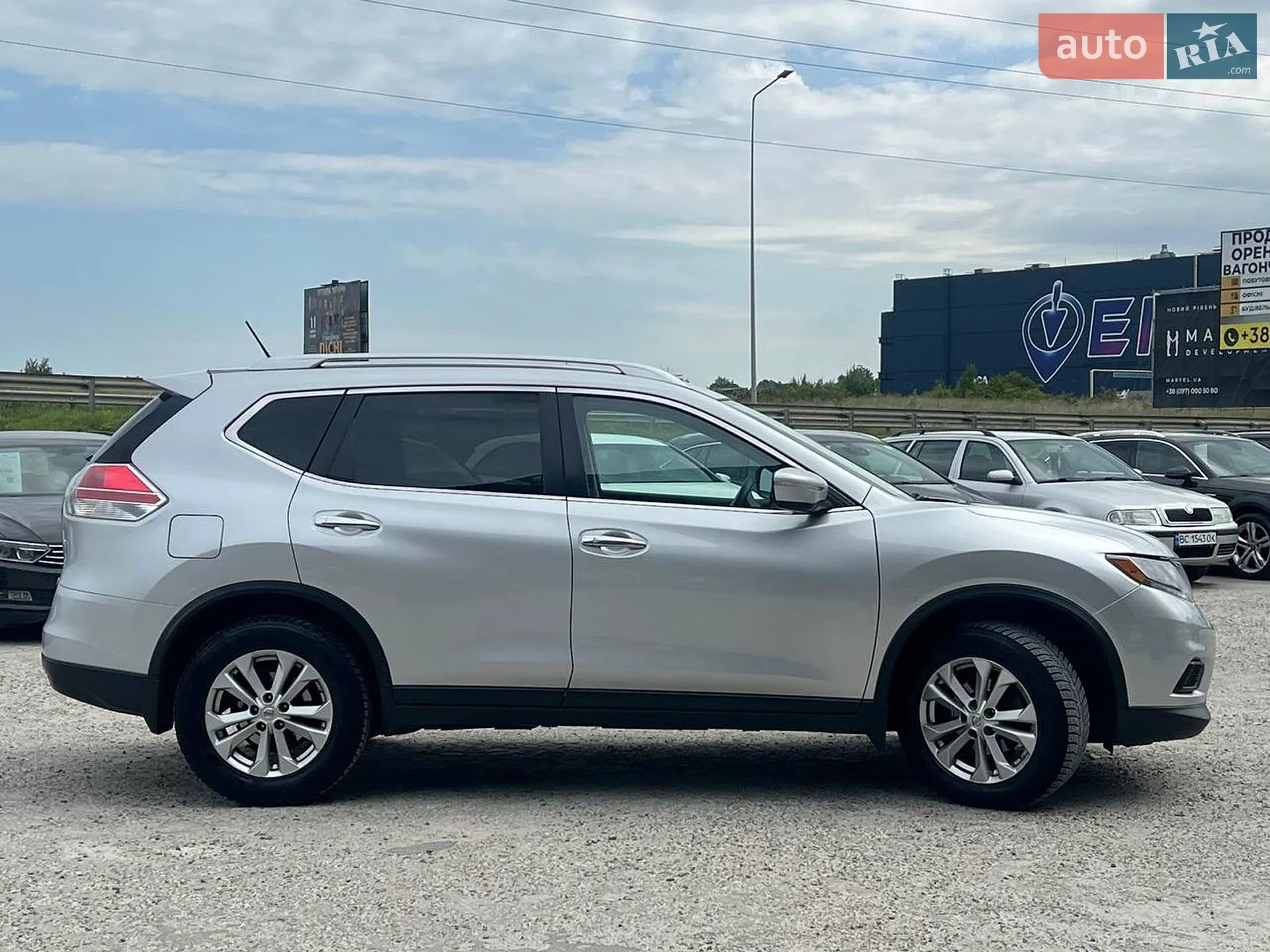 2015 Nissan Rogue - мініатюра 9