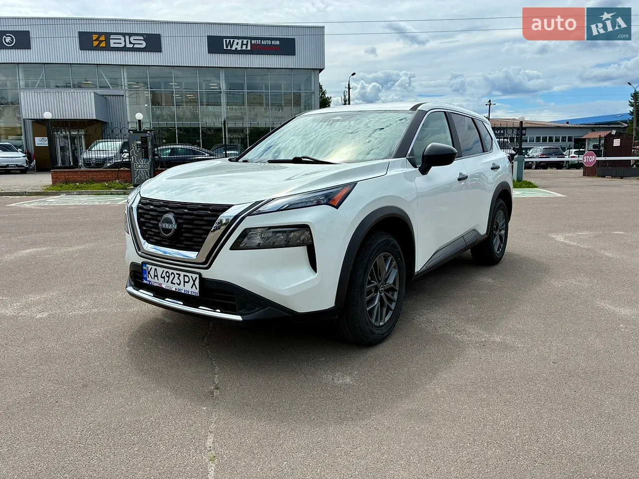 2022 Nissan Rogue - мініатюра 19