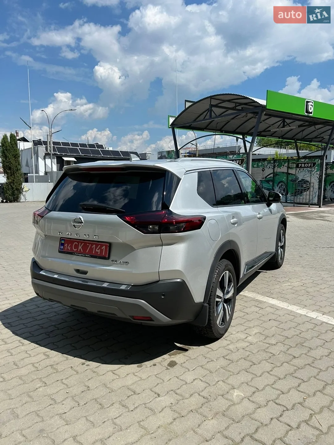 2021 Nissan Rogue - мініатюра 8