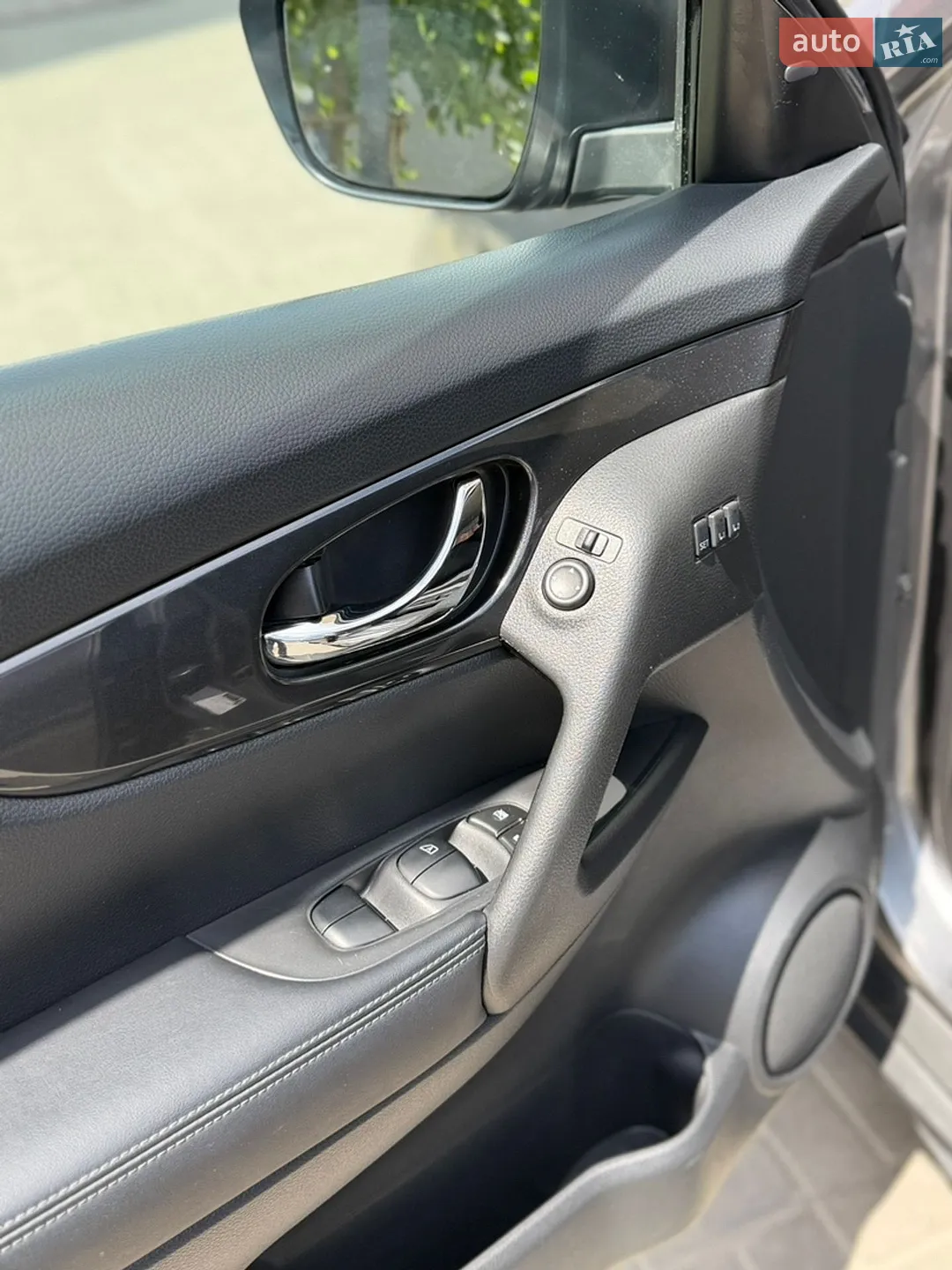 2018 Nissan Rogue - мініатюра 12