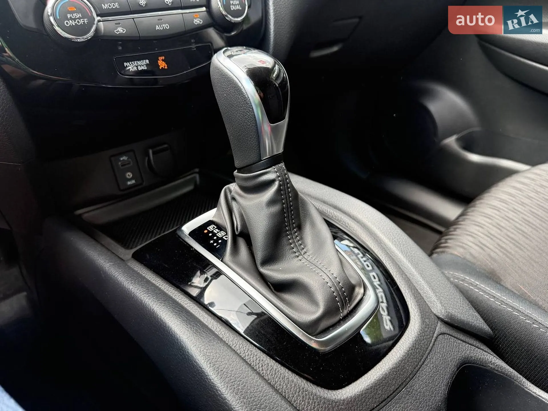 2017 Nissan Rogue - мініатюра 20