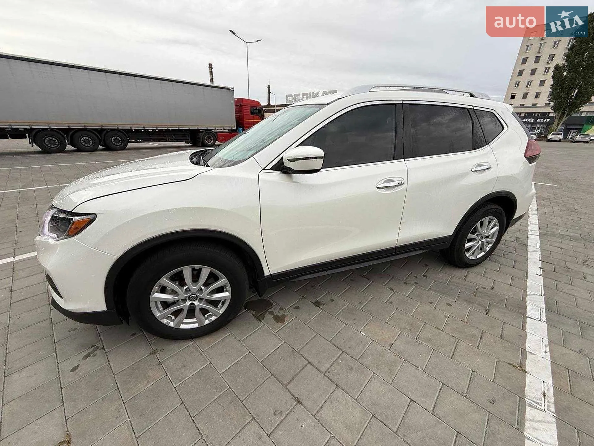 2019 Nissan Rogue - мініатюра 3