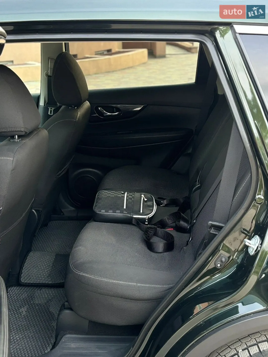 2018 Nissan Rogue - мініатюра 17