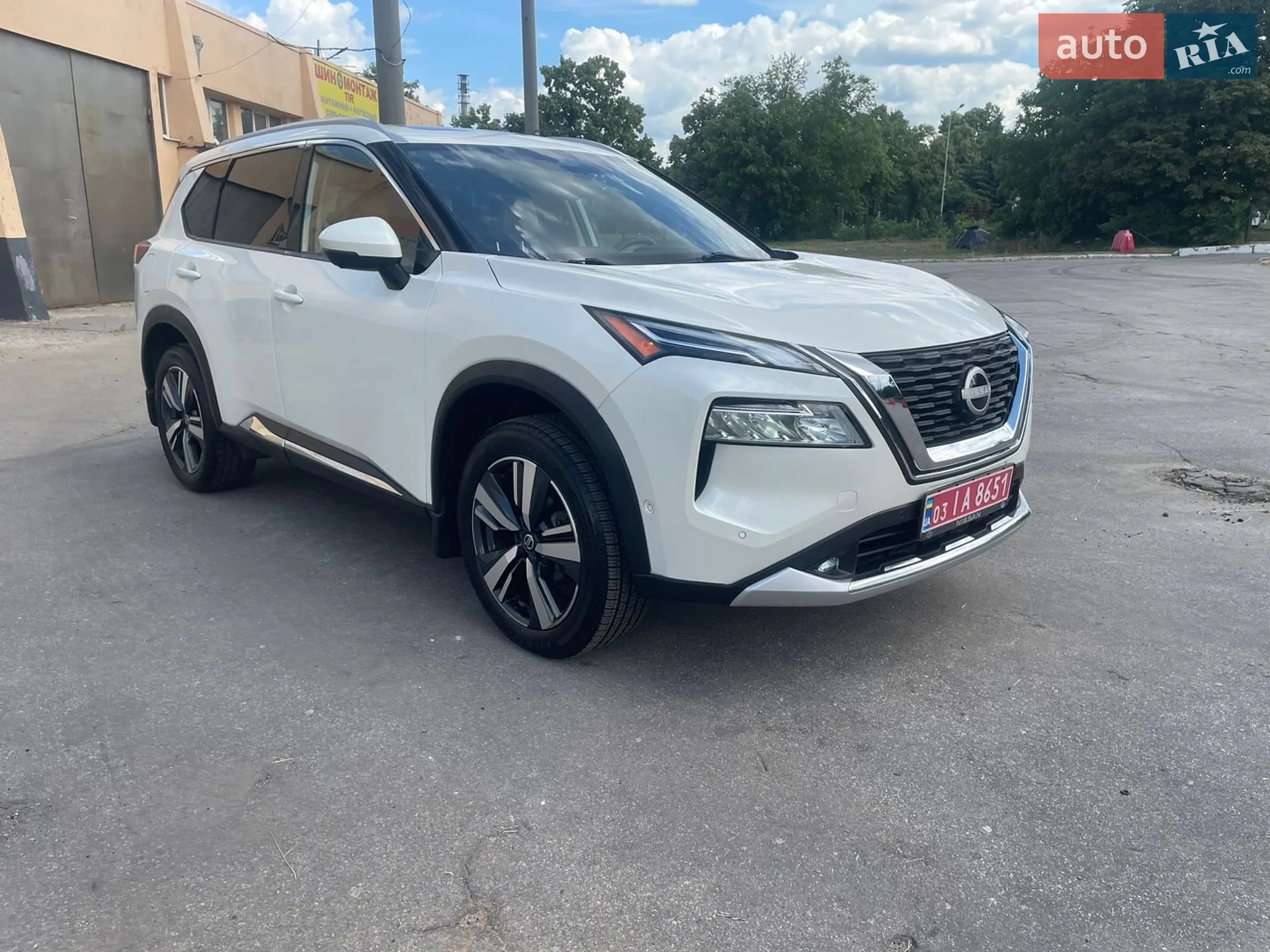 2020 Nissan Rogue - фото 1