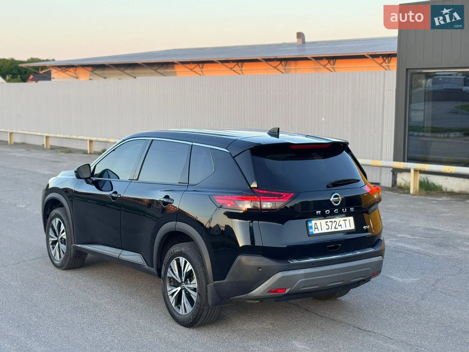 2021 Nissan Rogue - мініатюра 13