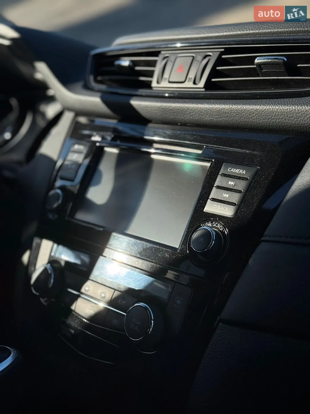 2018 Nissan Rogue - мініатюра 23