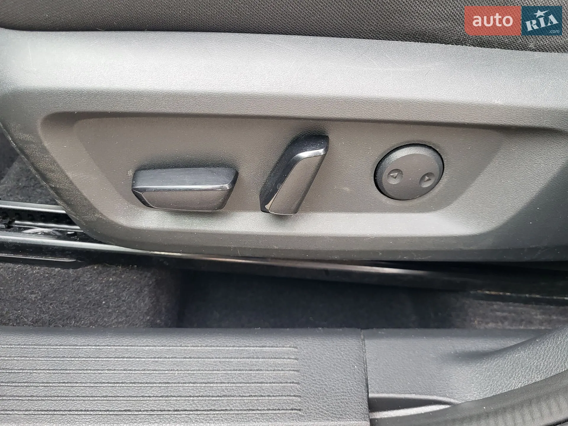 2021 Nissan Rogue - мініатюра 24