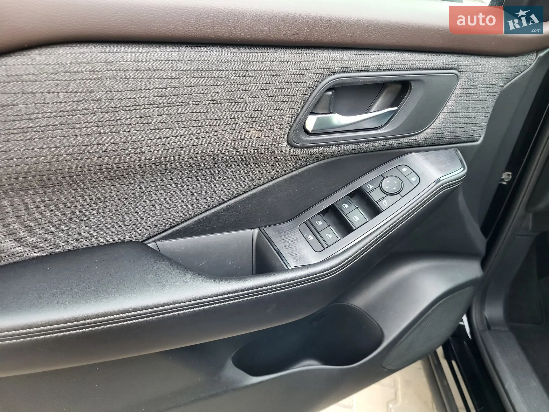2021 Nissan Rogue - мініатюра 29