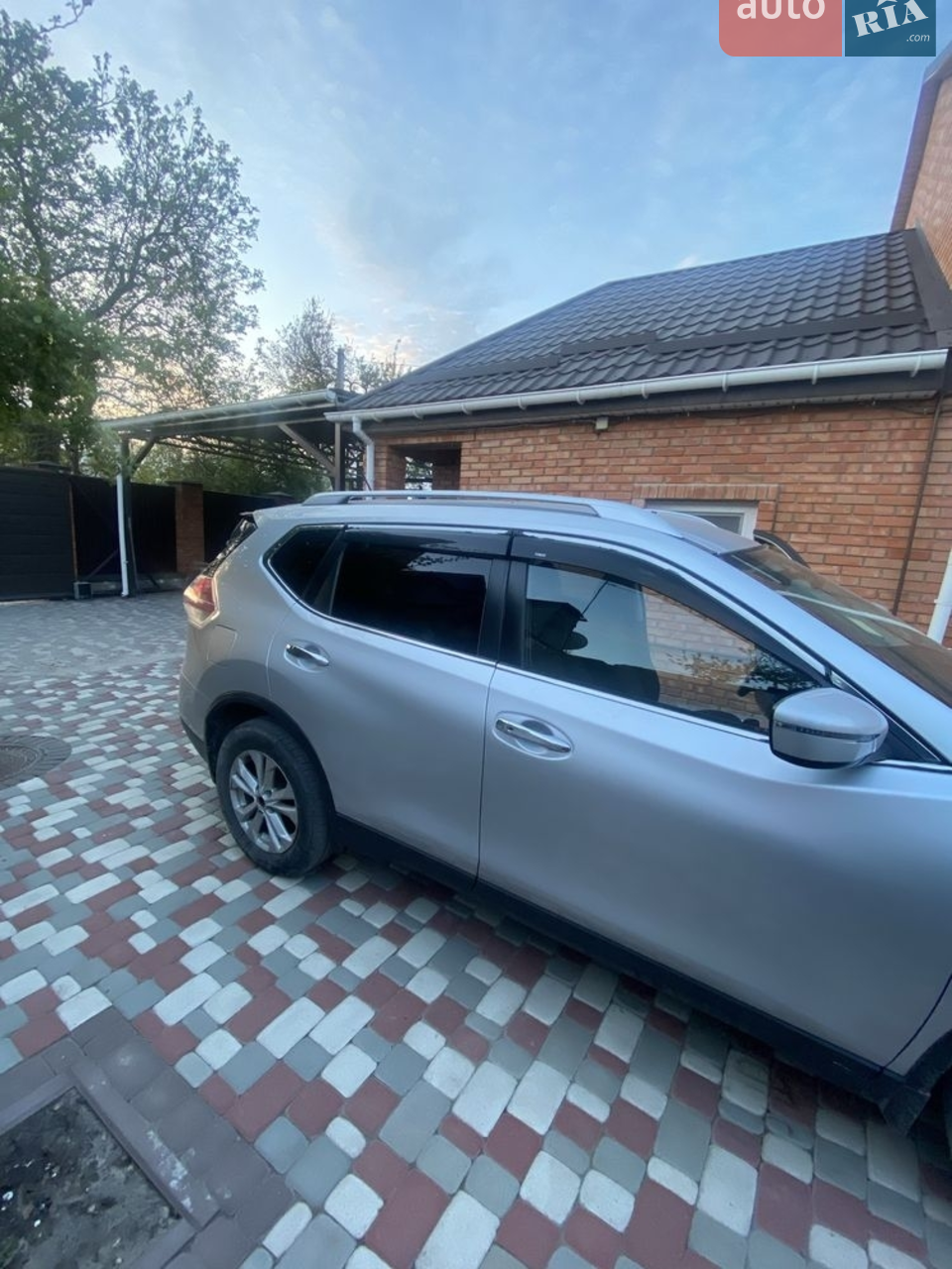 2017 Nissan Rogue - мініатюра 16