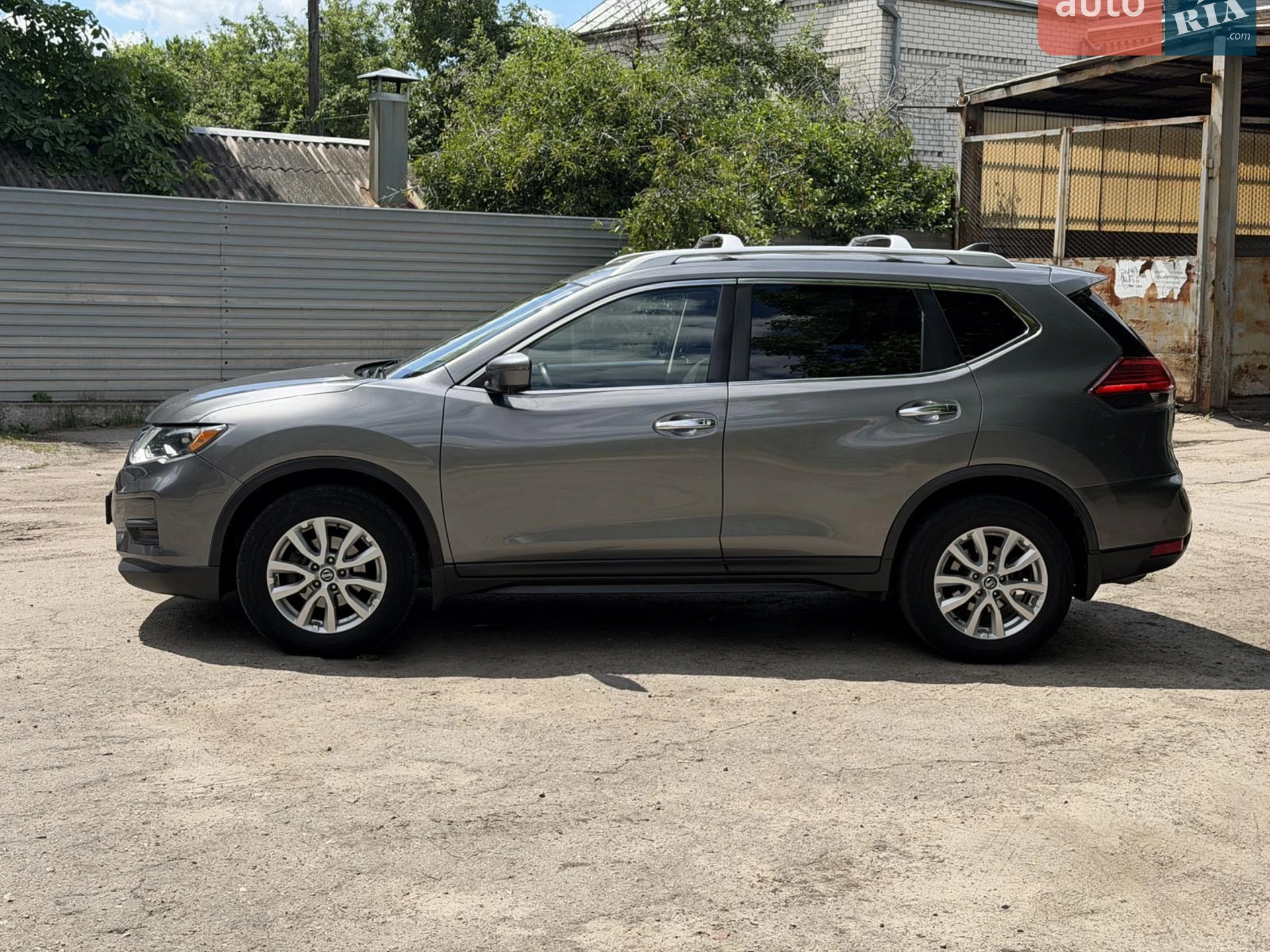 2017 Nissan Rogue - мініатюра 4
