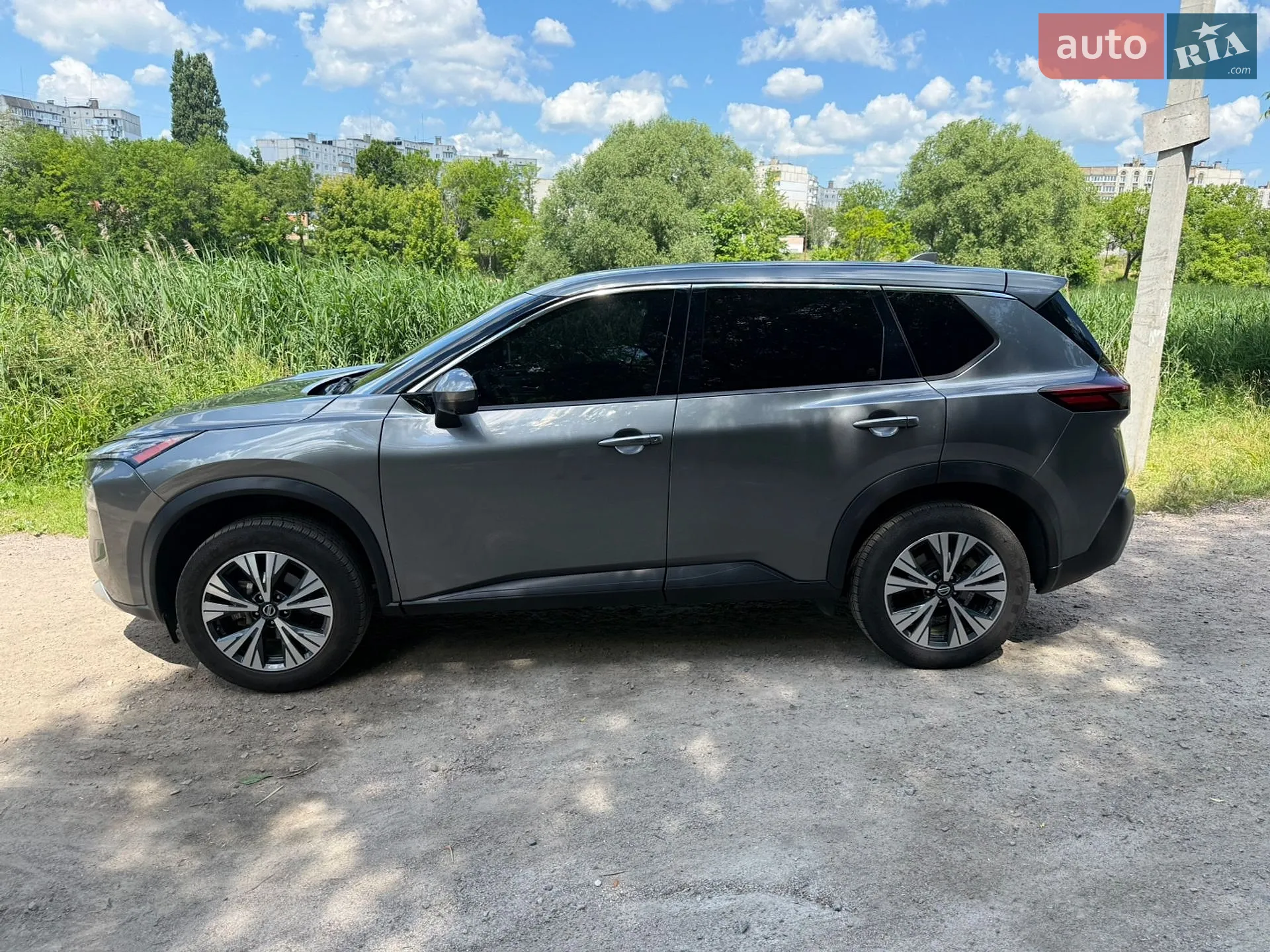 2021 Nissan Rogue - мініатюра 4