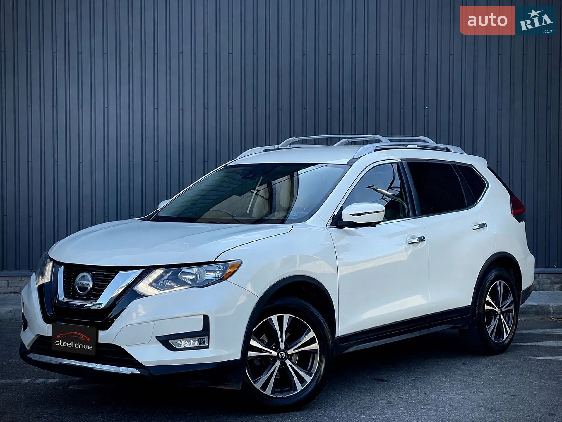 2019 Nissan Rogue - фото 1