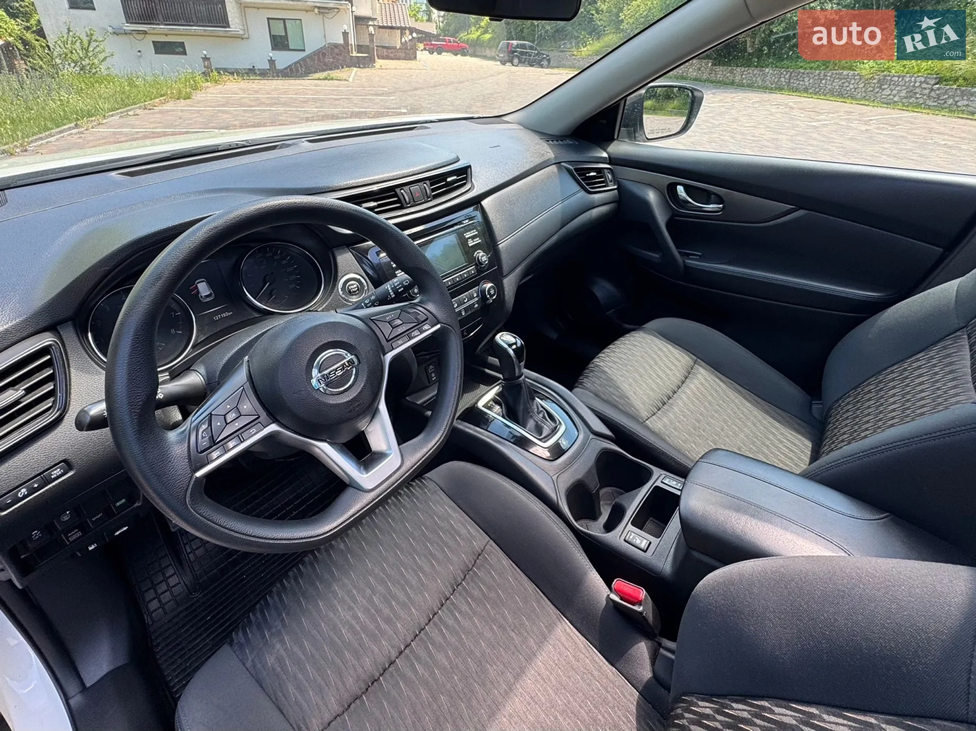 2017 Nissan Rogue - мініатюра 11