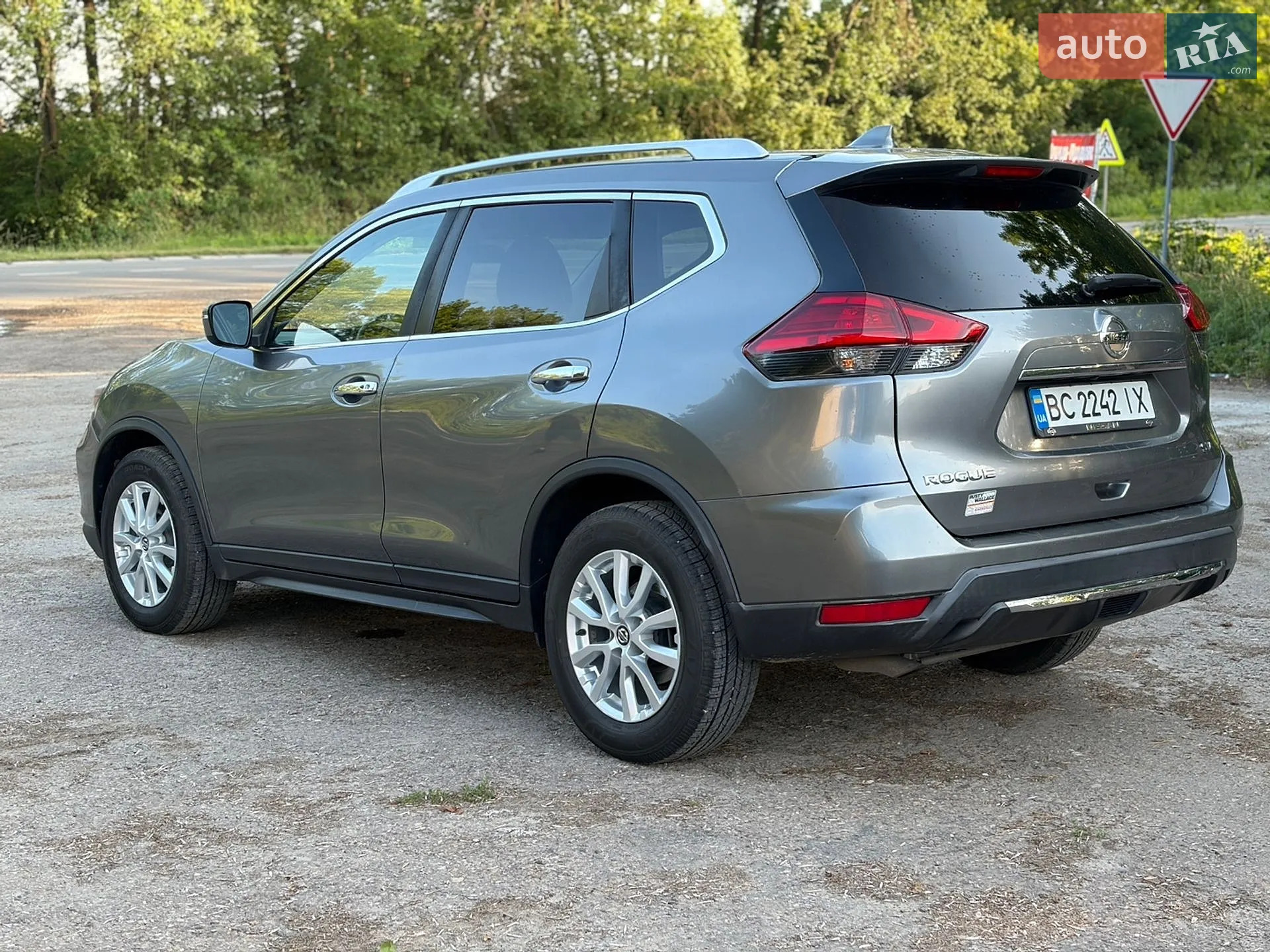 2018 Nissan Rogue - мініатюра 4