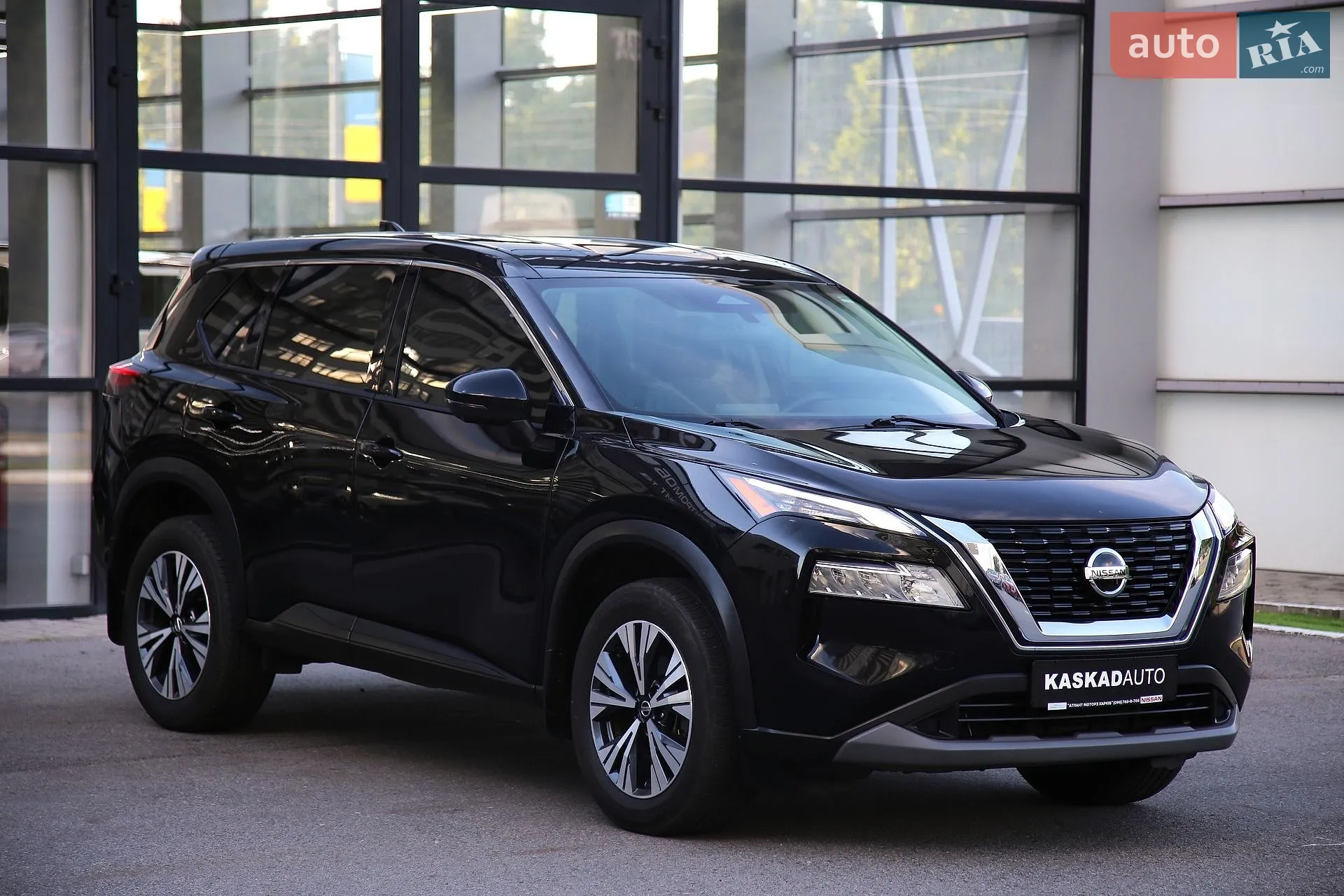 2021 Nissan Rogue - мініатюра 3