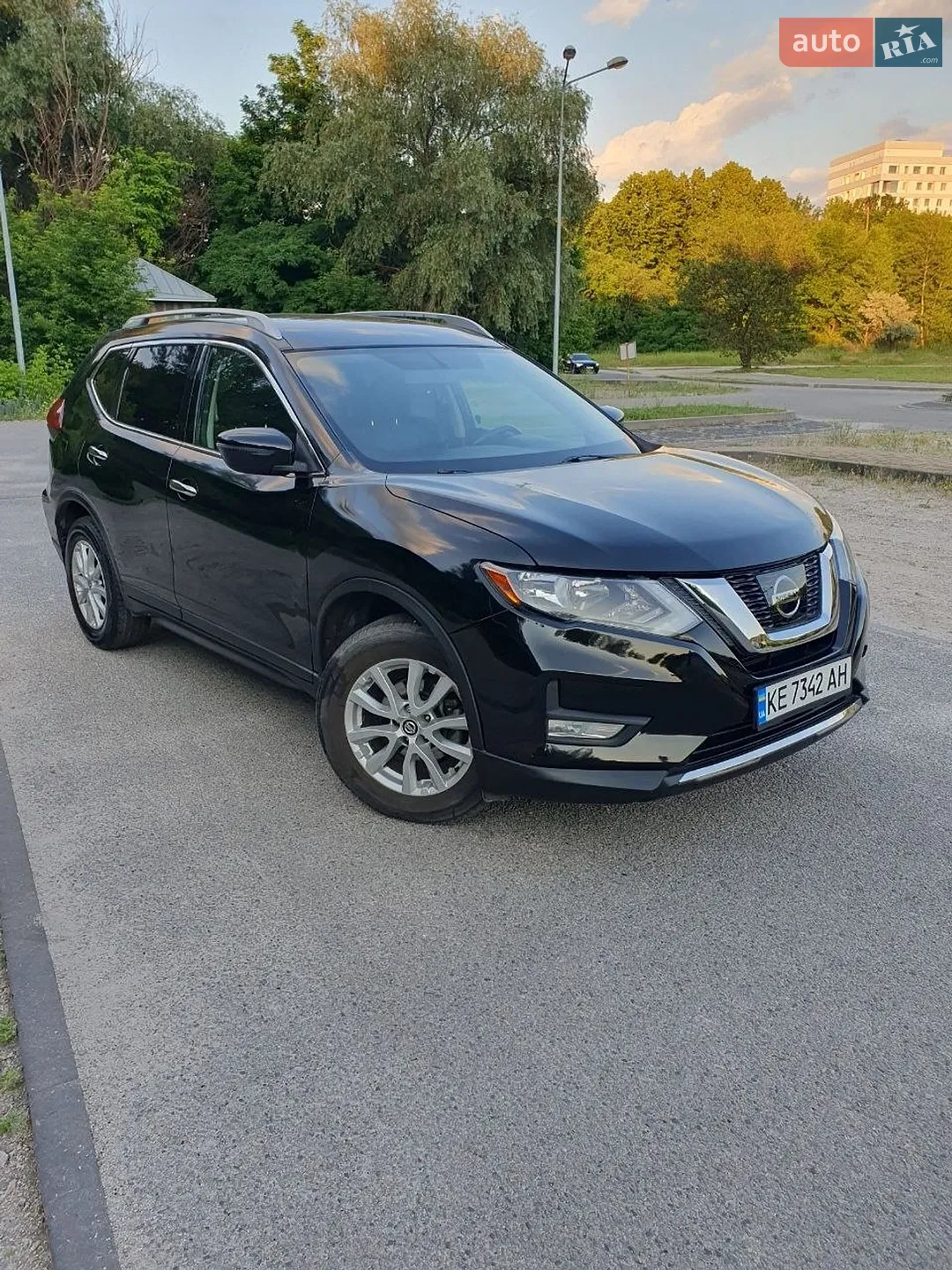 2018 Nissan Rogue - мініатюра 5