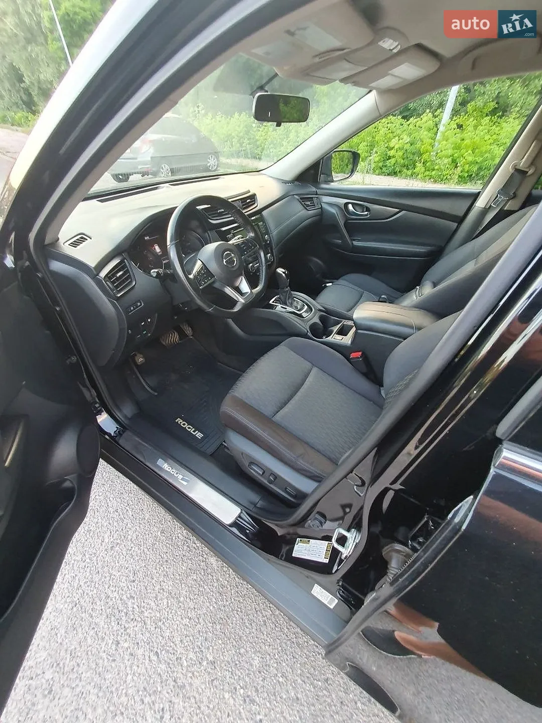 2018 Nissan Rogue - мініатюра 12