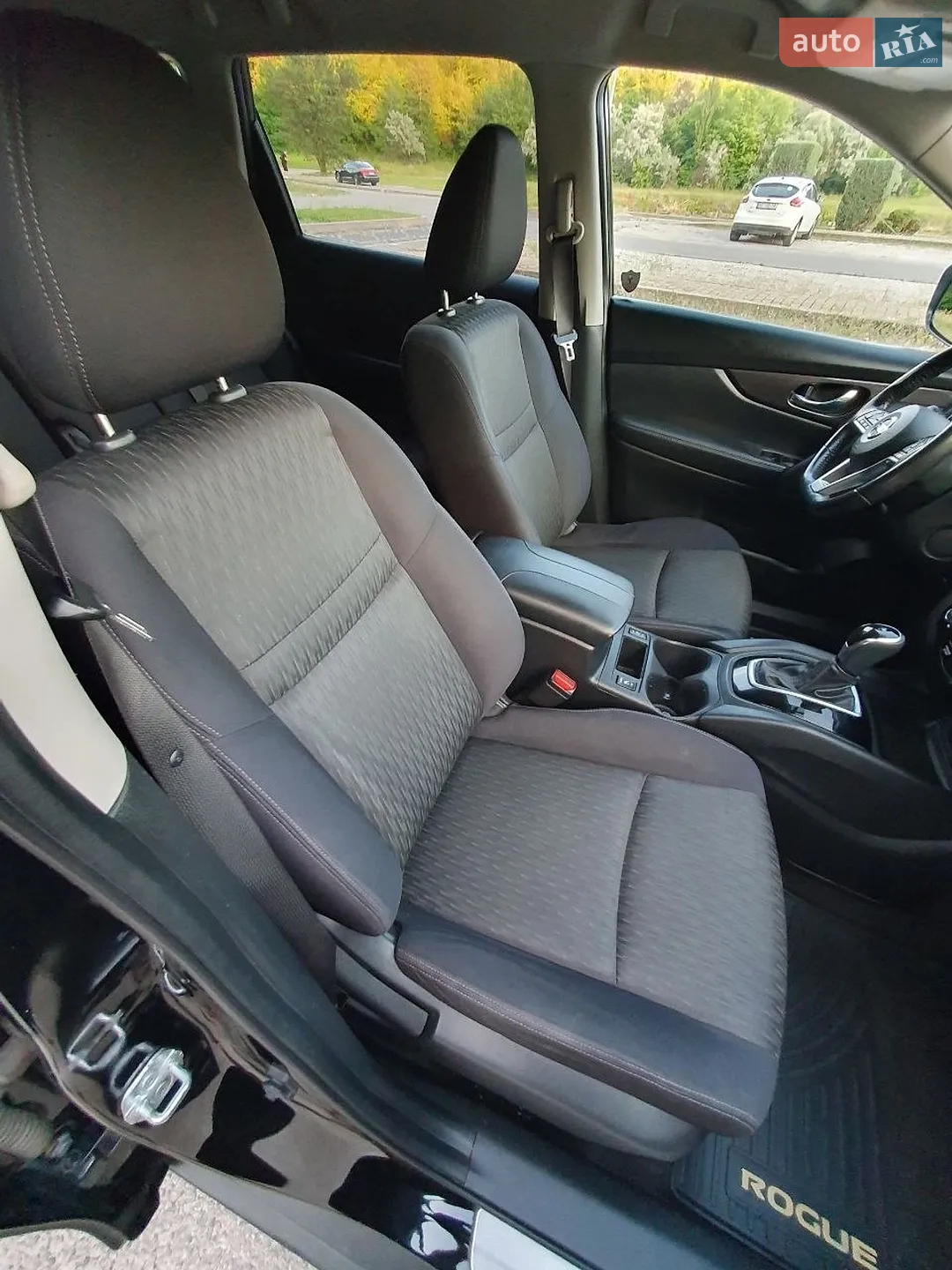 2018 Nissan Rogue - мініатюра 24