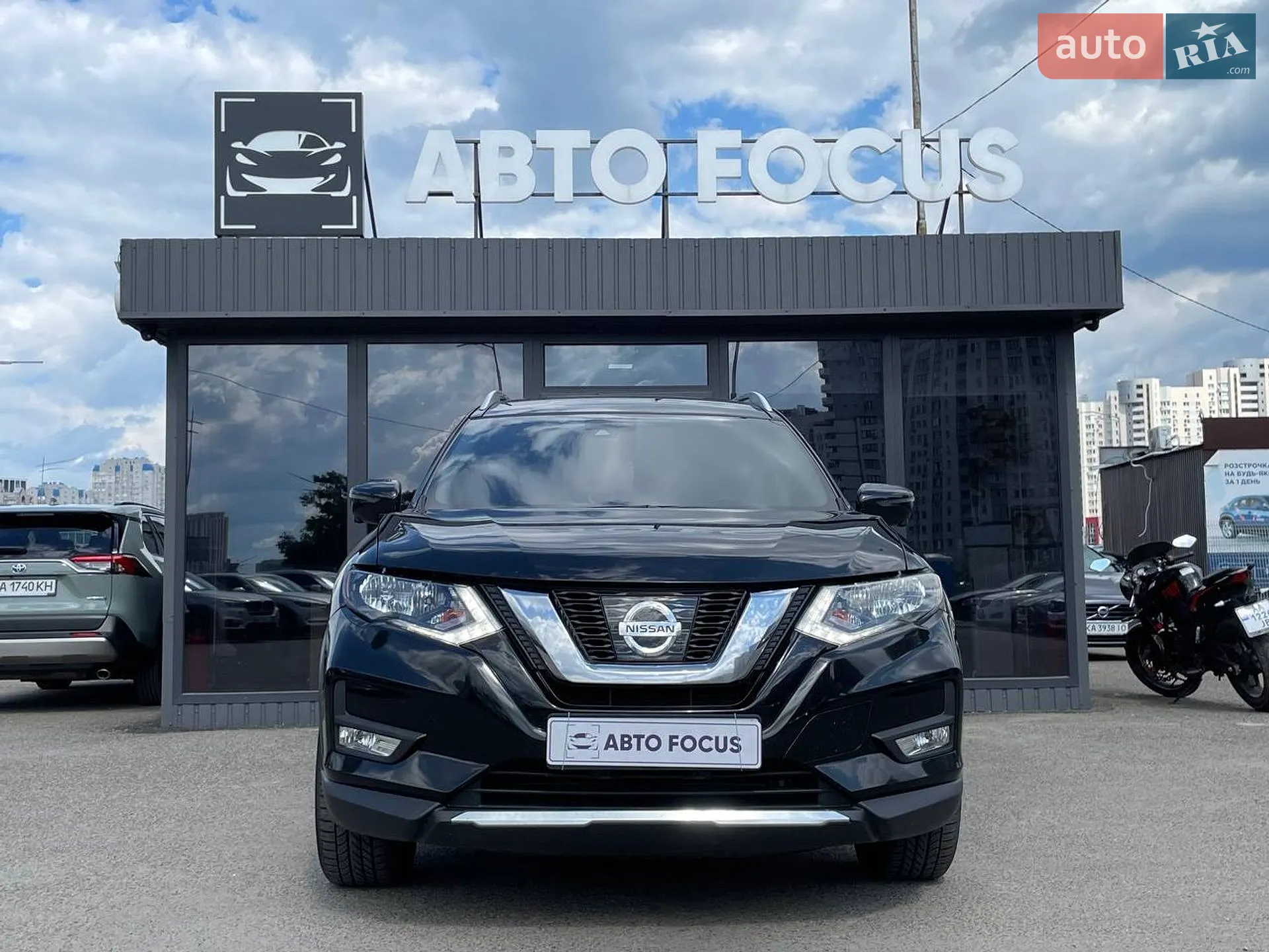 2018 Nissan Rogue - мініатюра 3