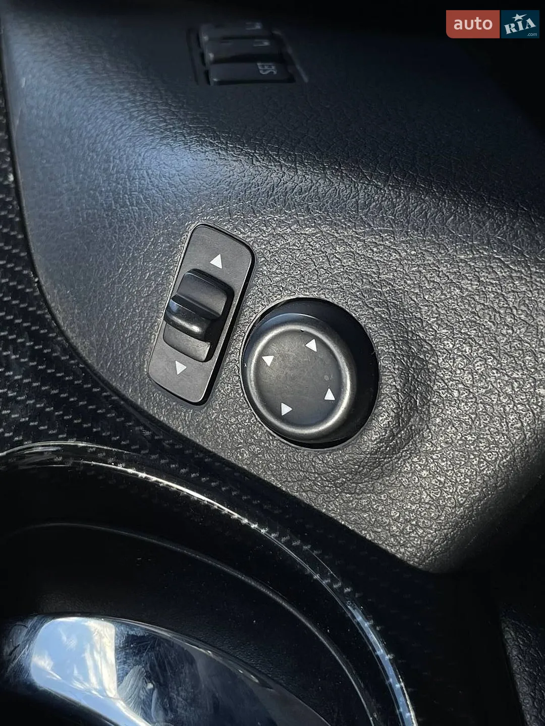 2018 Nissan Rogue - мініатюра 17