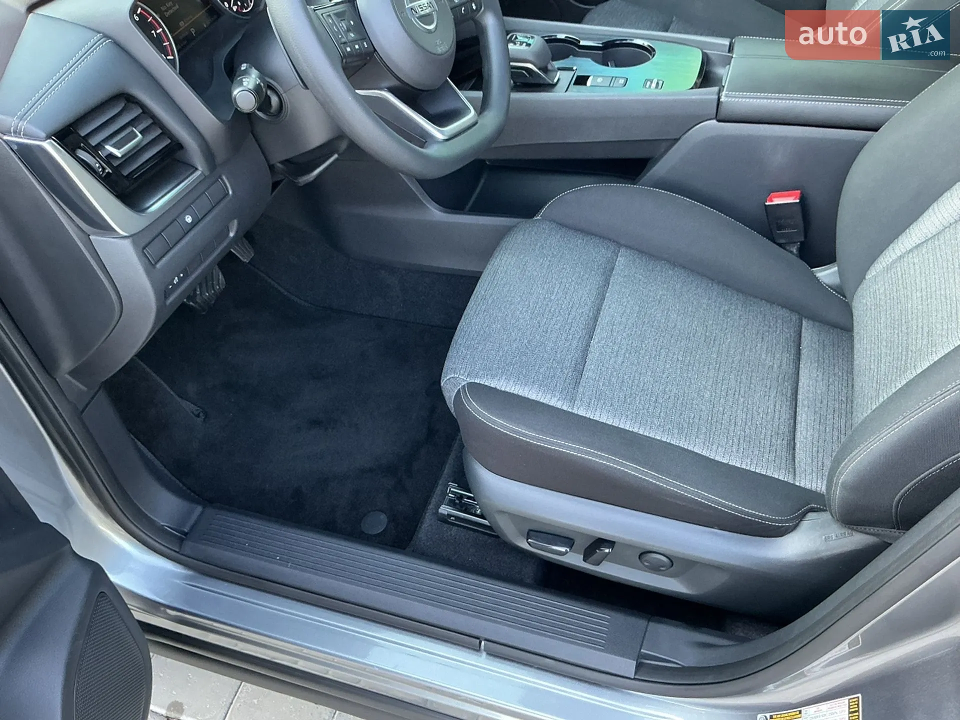 2020 Nissan Rogue - мініатюра 26