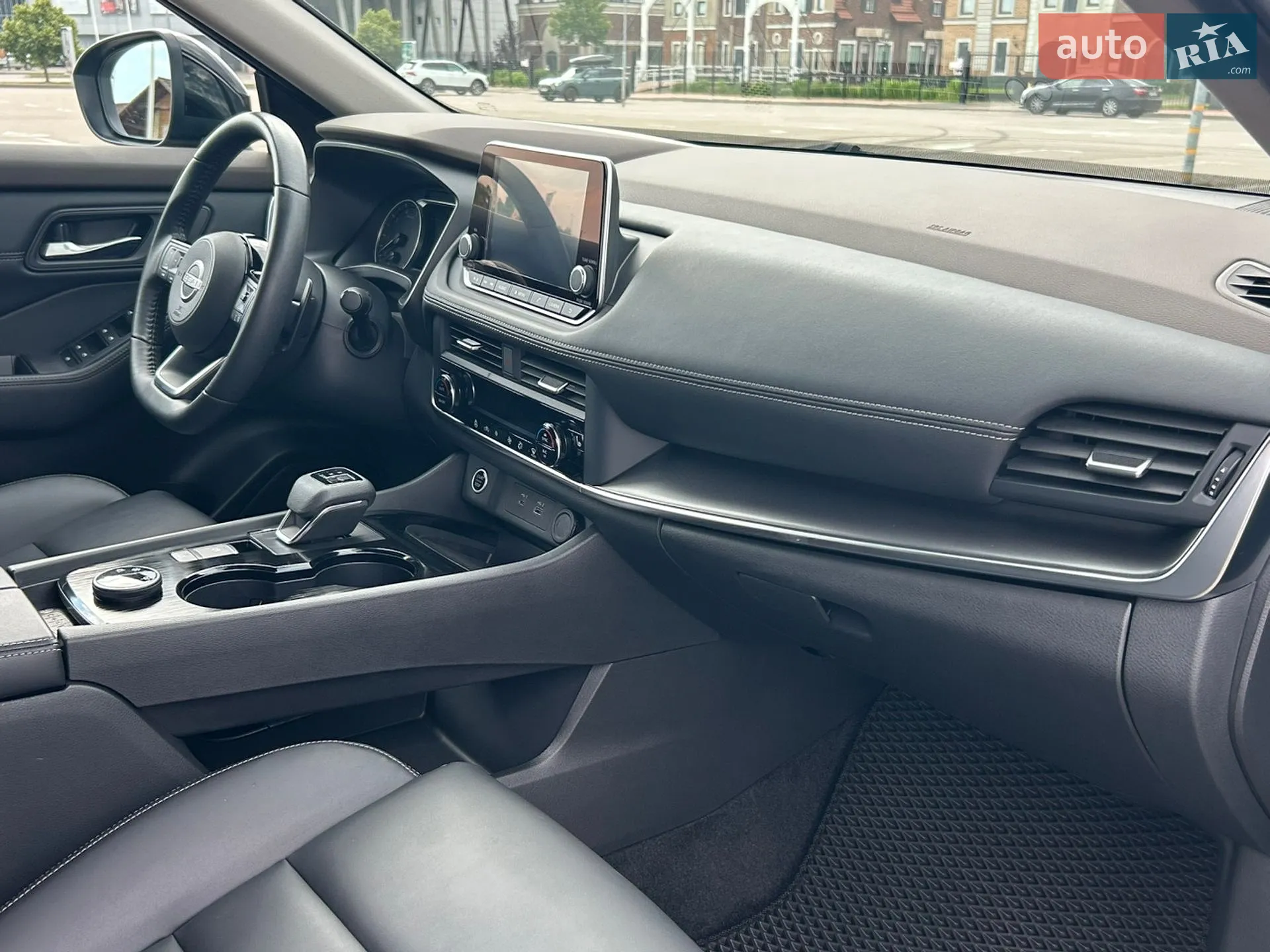 2023 Nissan Rogue - мініатюра 31