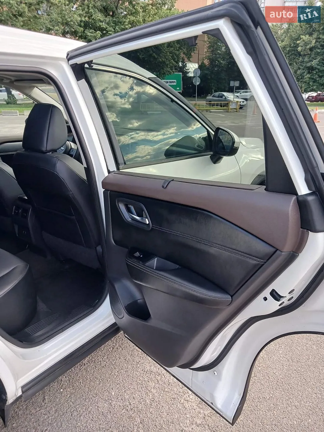 2022 Nissan Rogue - мініатюра 33