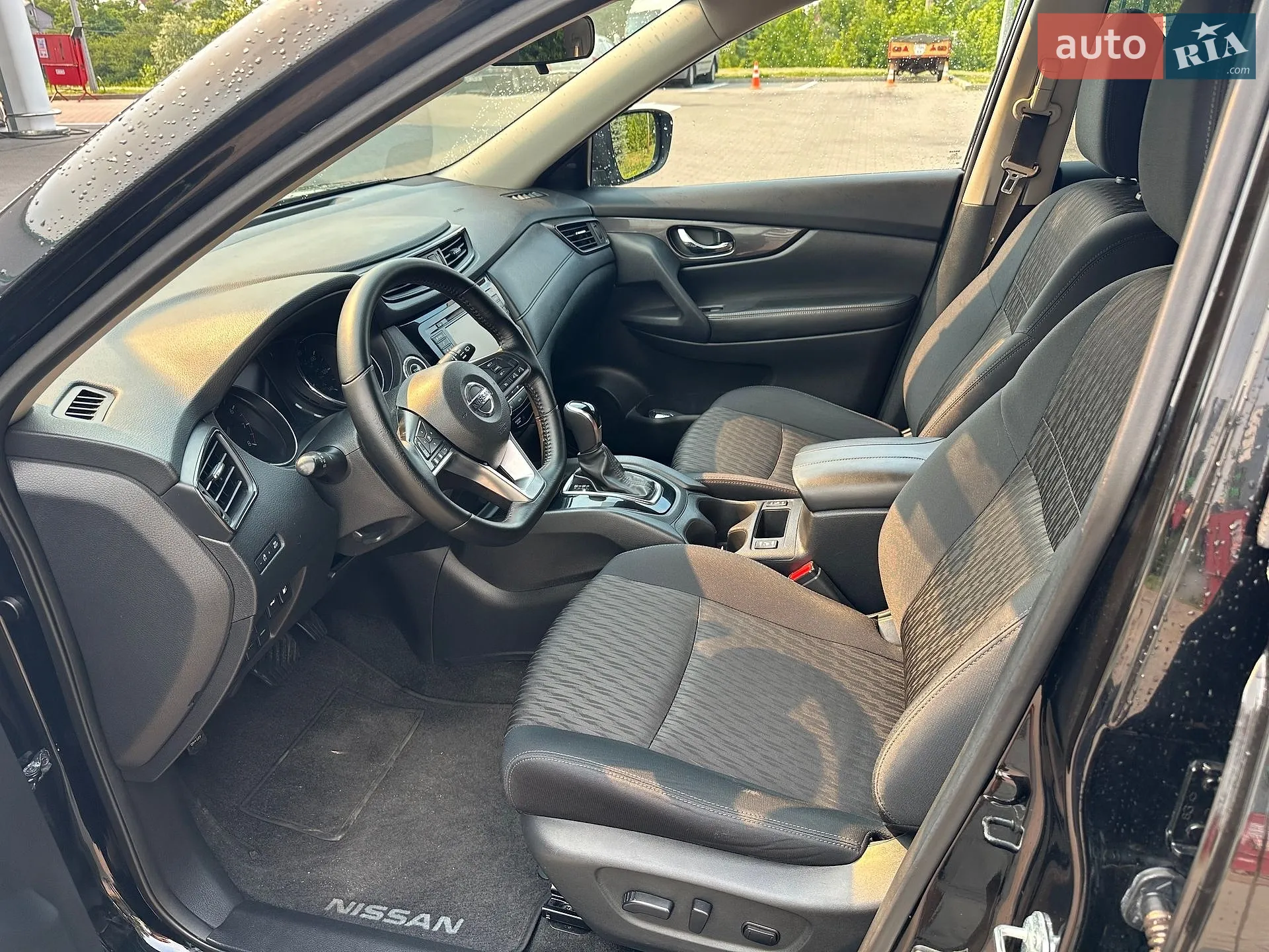 2018 Nissan Rogue - мініатюра 5