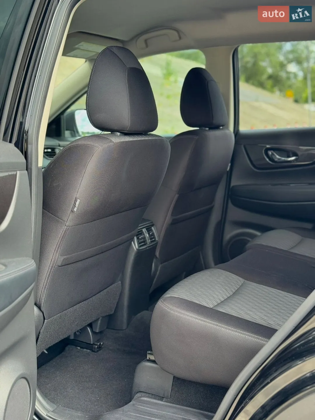 2019 Nissan Rogue - мініатюра 38