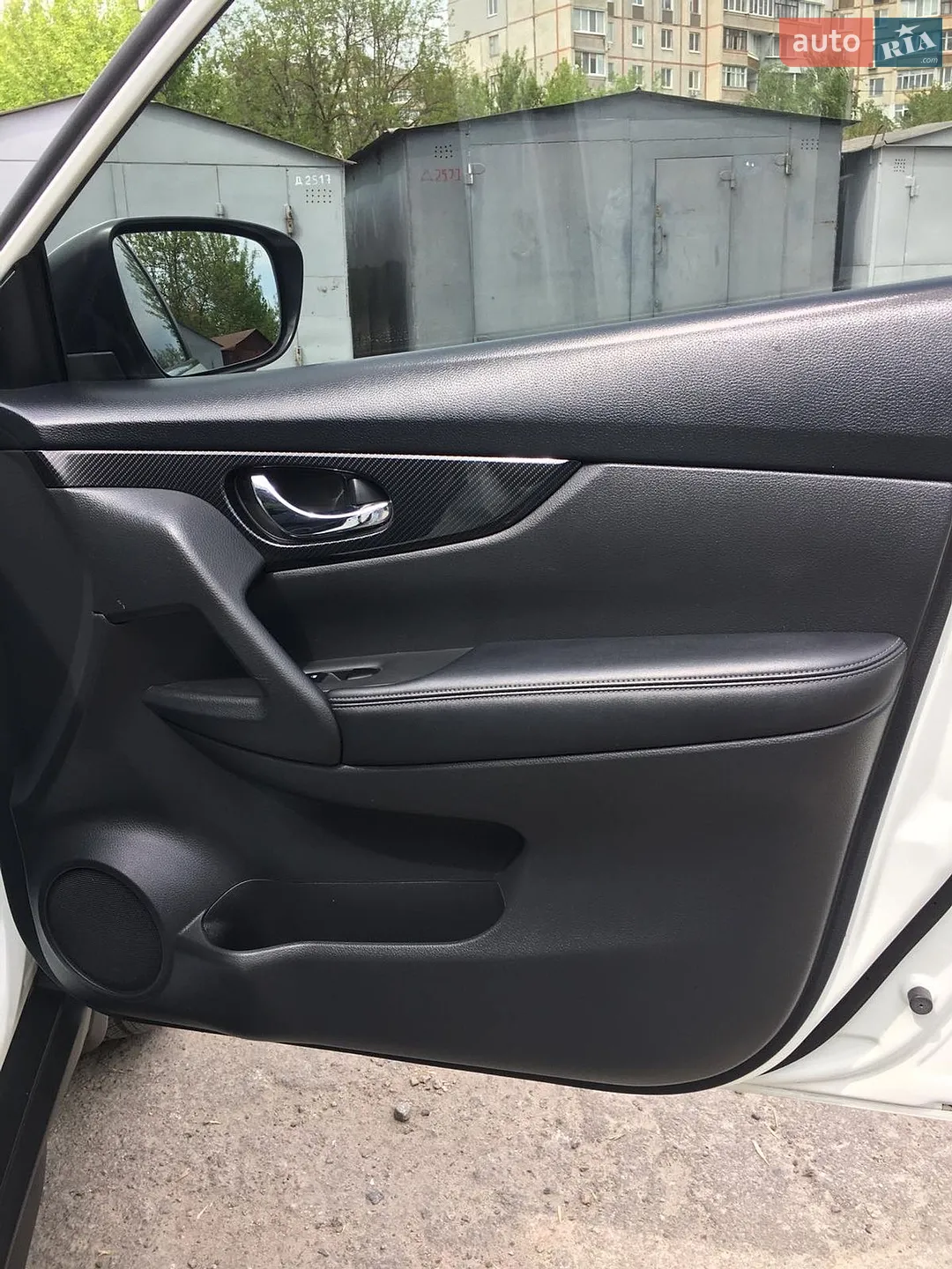 2017 Nissan Rogue - мініатюра 3
