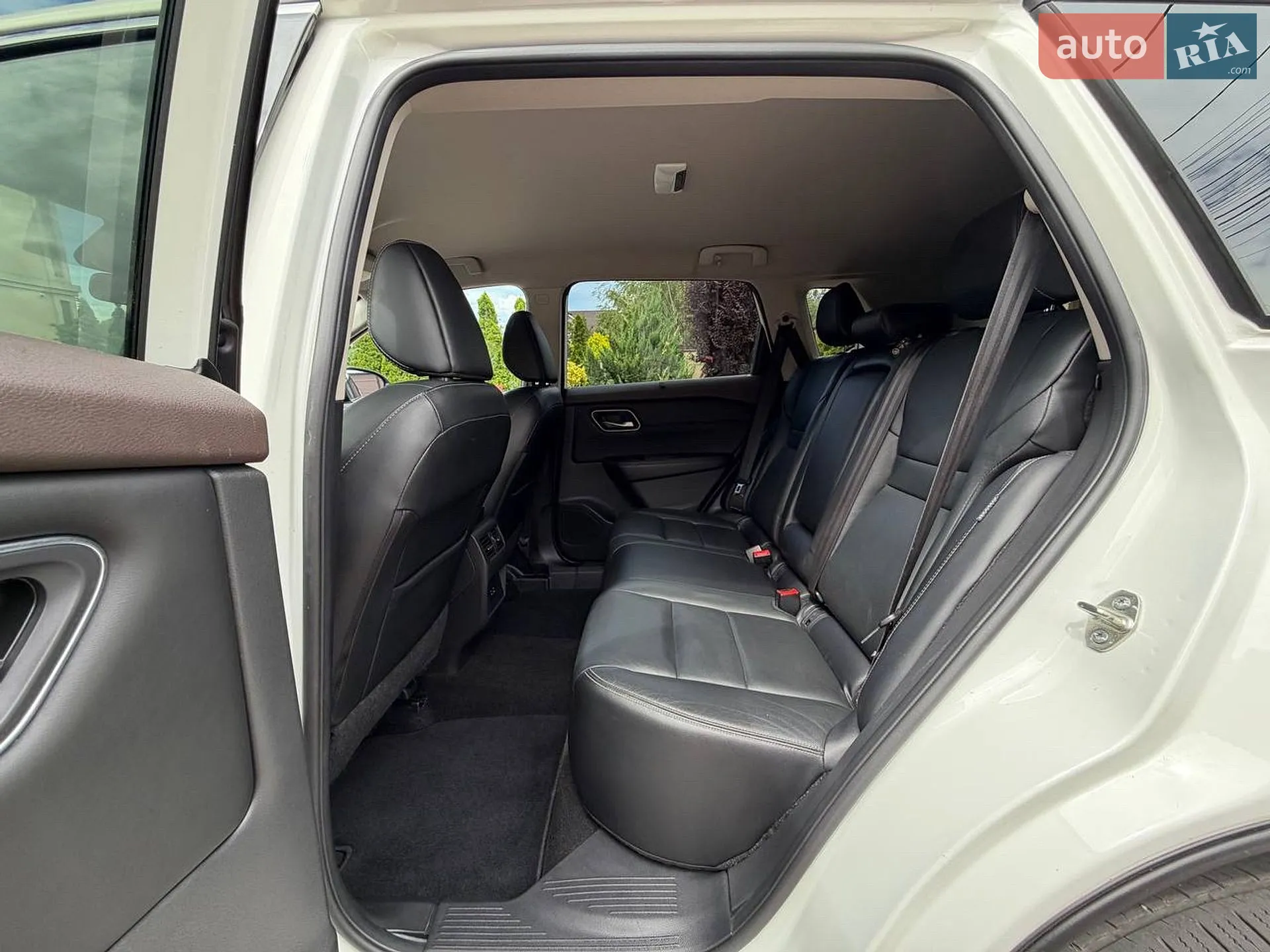 2020 Nissan Rogue - мініатюра 15