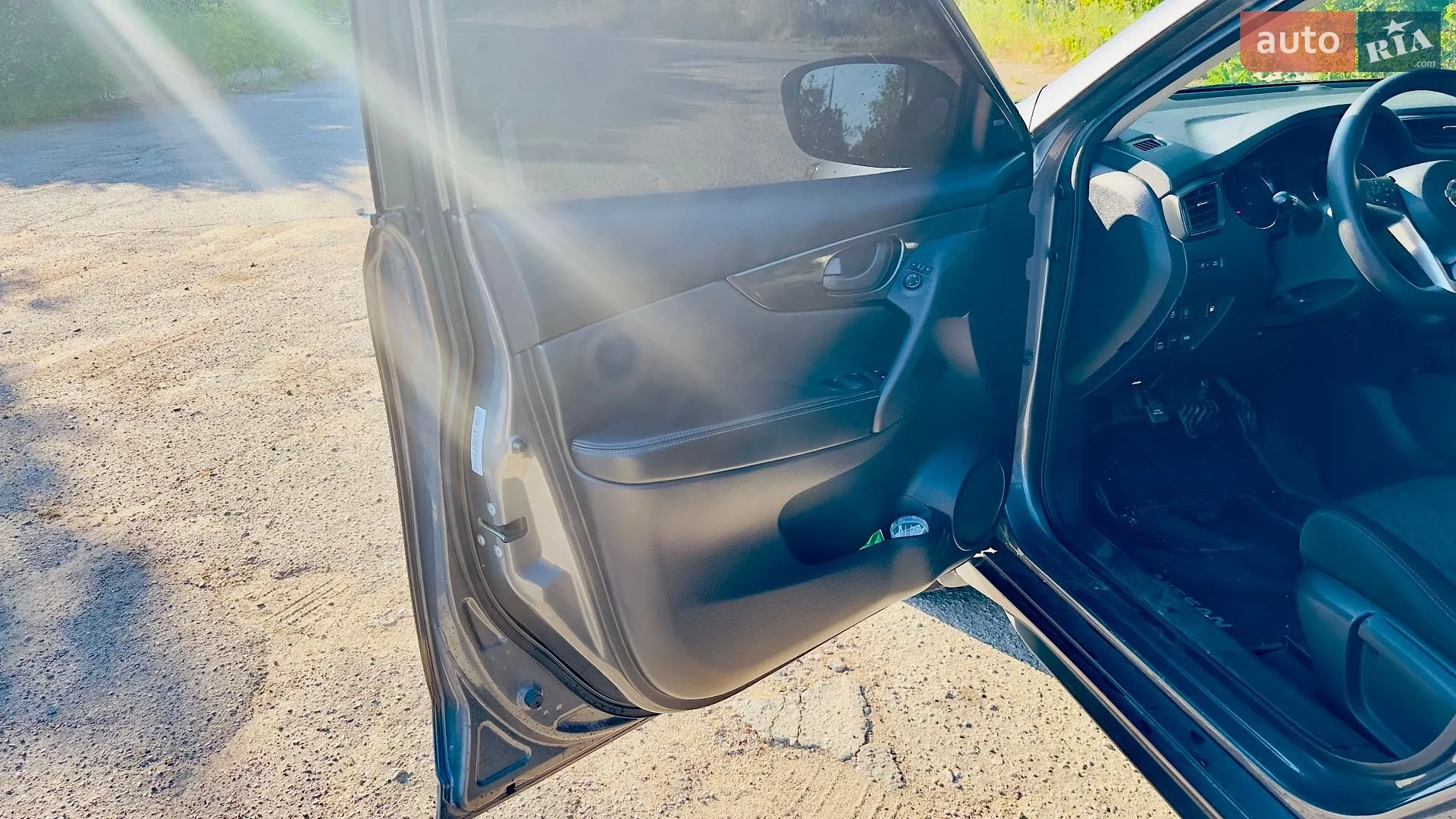 2018 Nissan Rogue - мініатюра 9