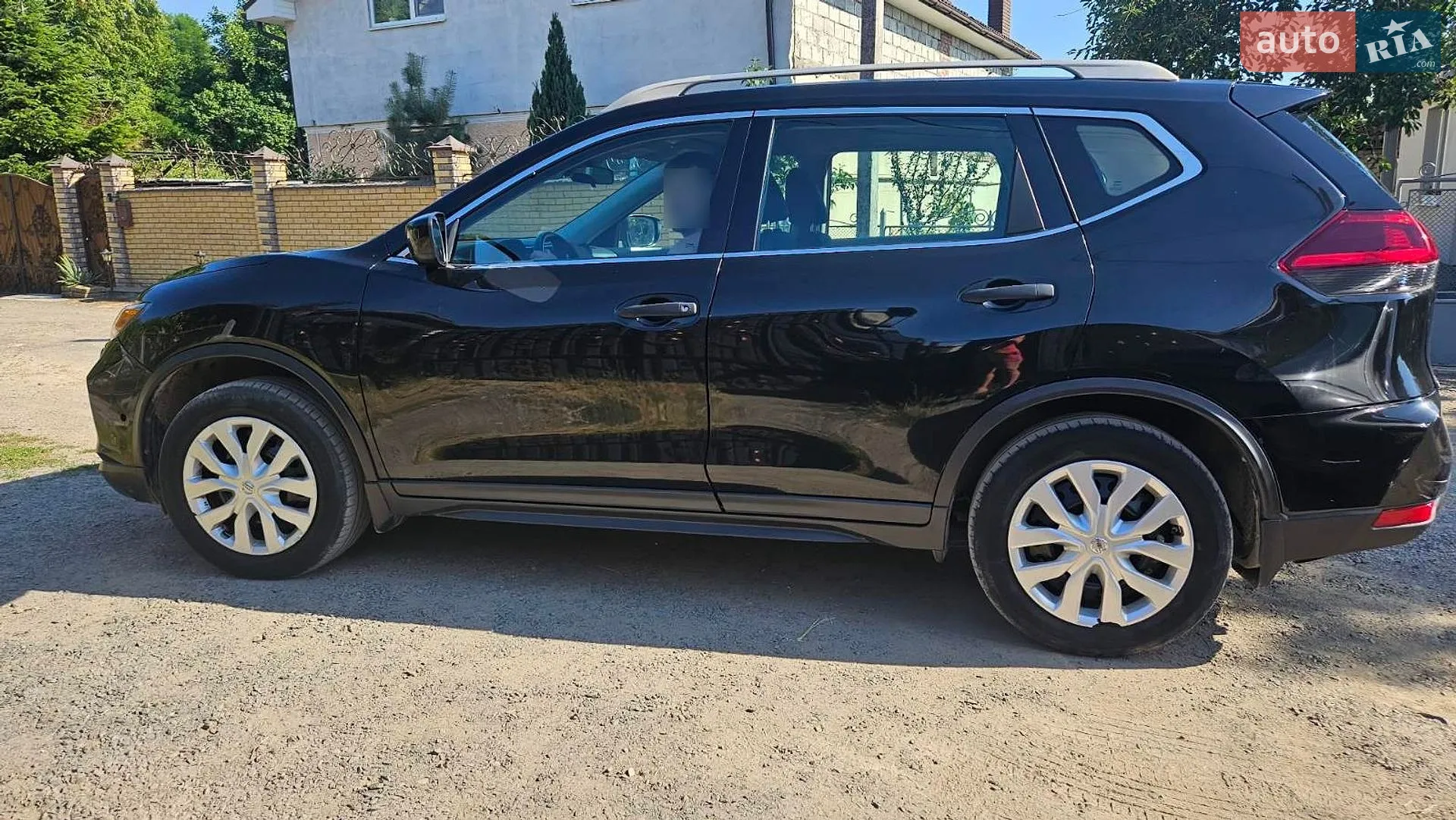 2019 Nissan Rogue - мініатюра 3