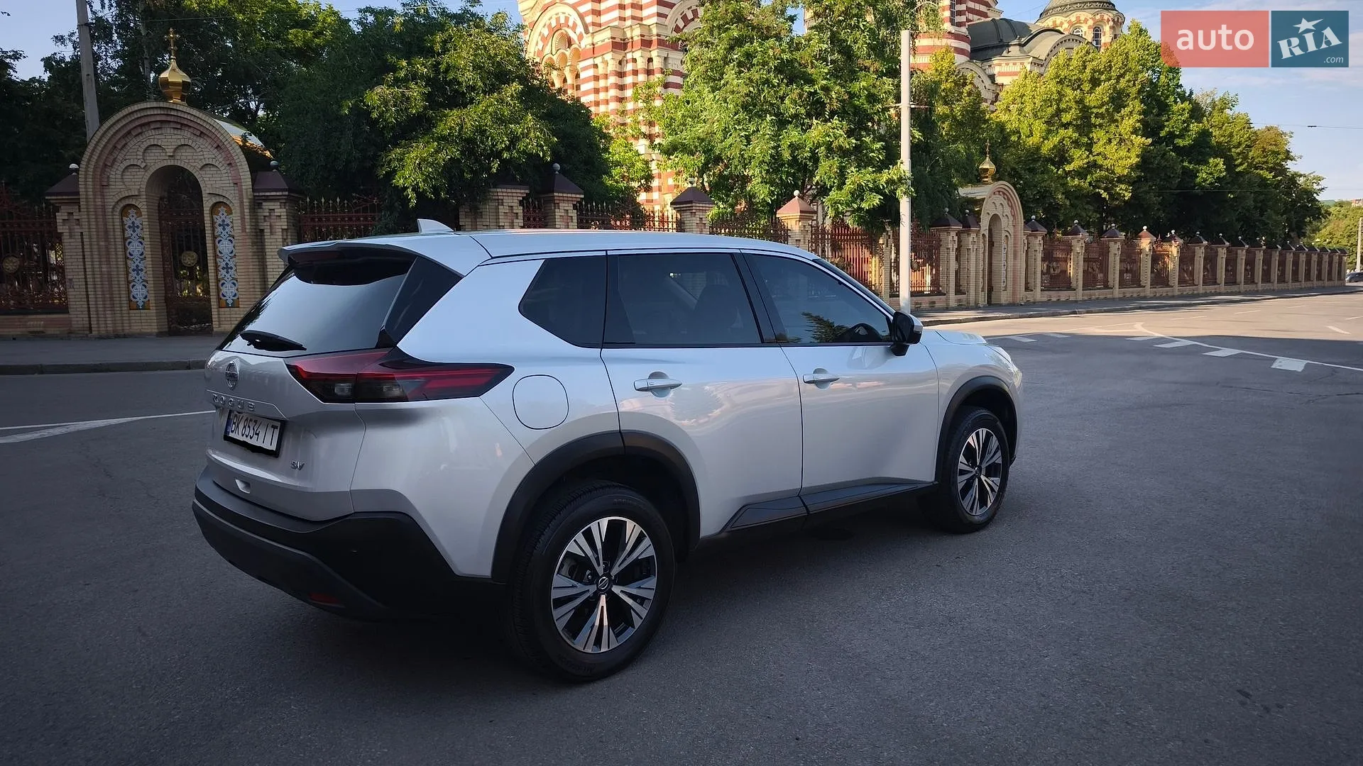 2021 Nissan Rogue - мініатюра 4