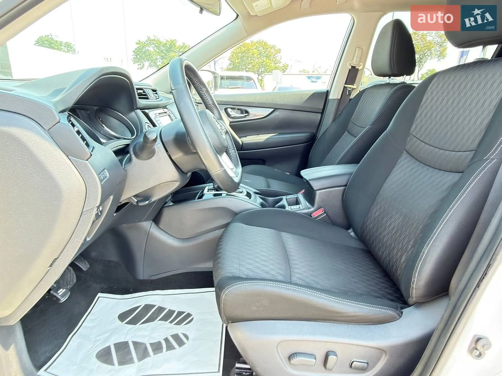 2018 Nissan Rogue - мініатюра 10