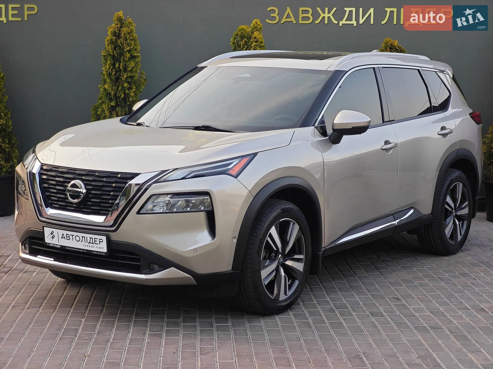 2021 Nissan Rogue - мініатюра 17