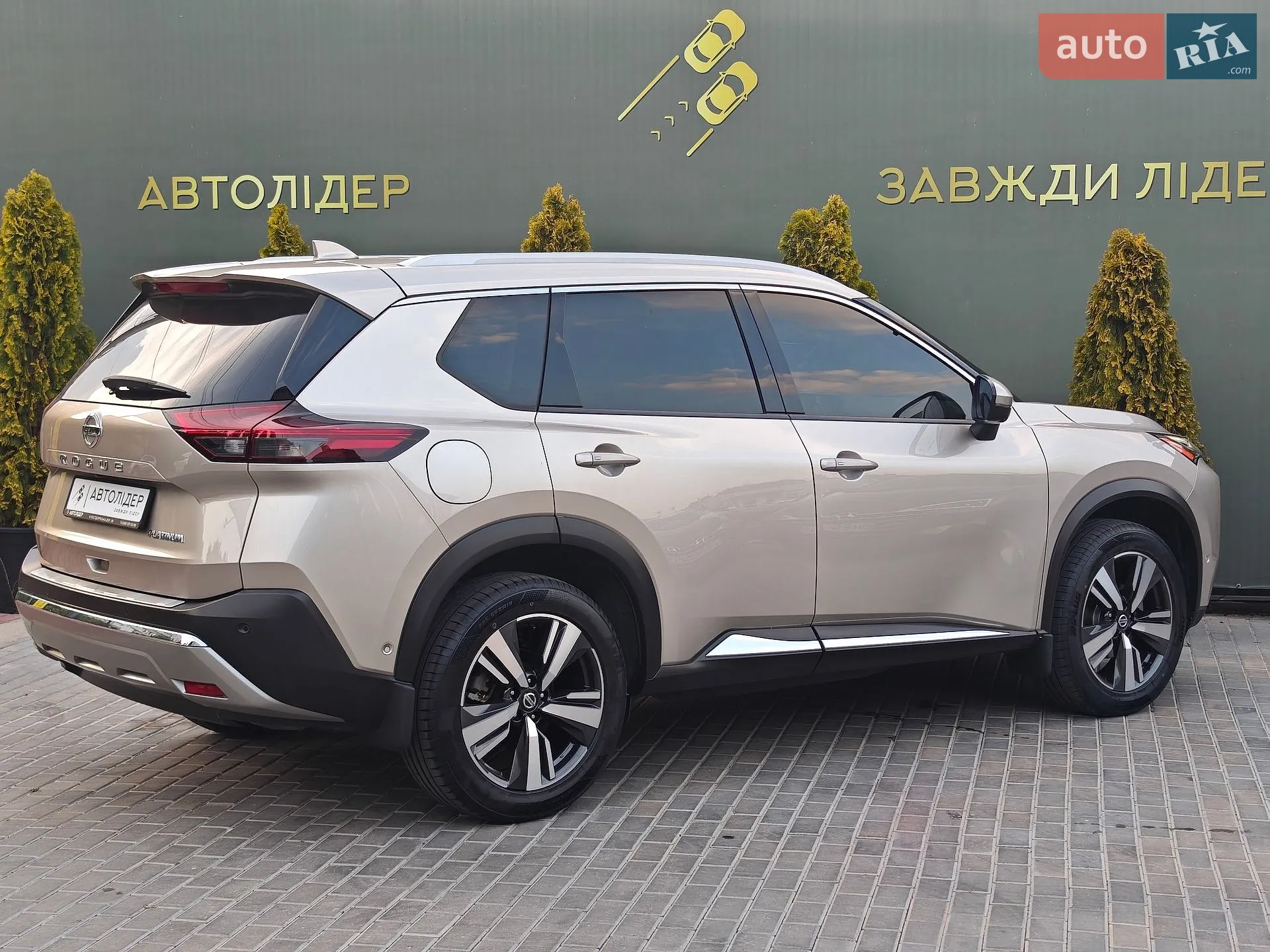 2021 Nissan Rogue - мініатюра 37
