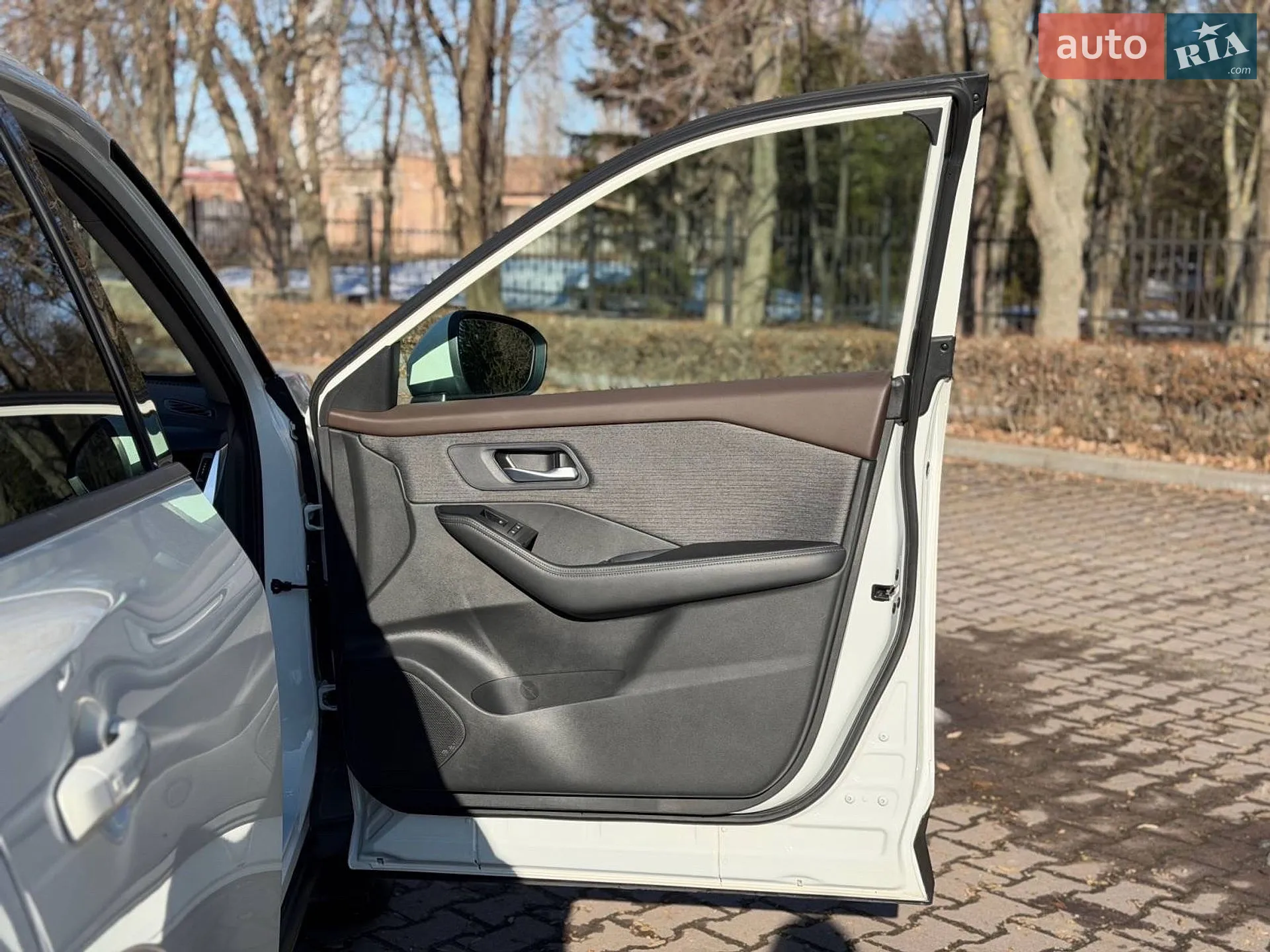 2020 Nissan Rogue - мініатюра 18