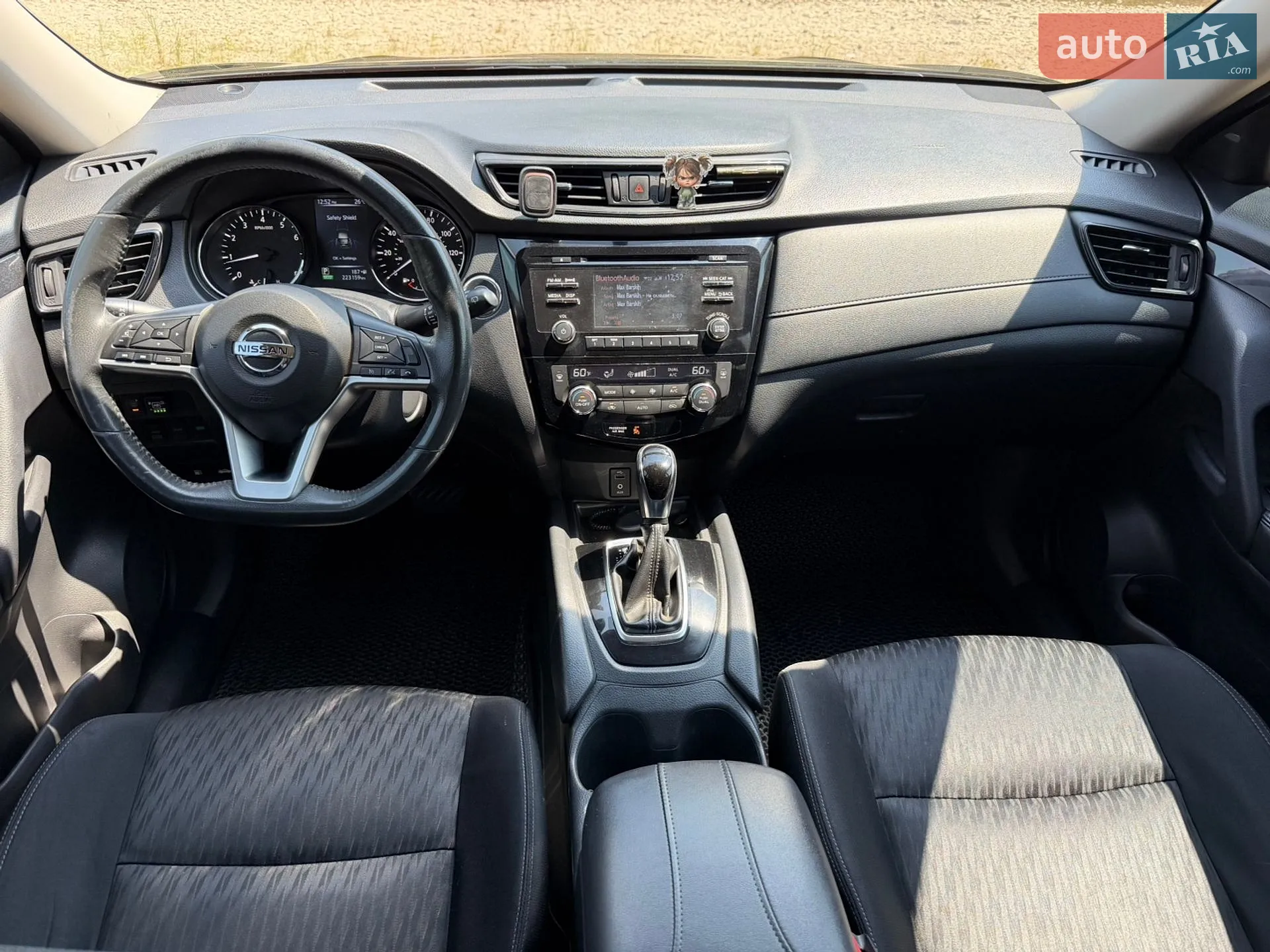 2017 Nissan Rogue - мініатюра 9