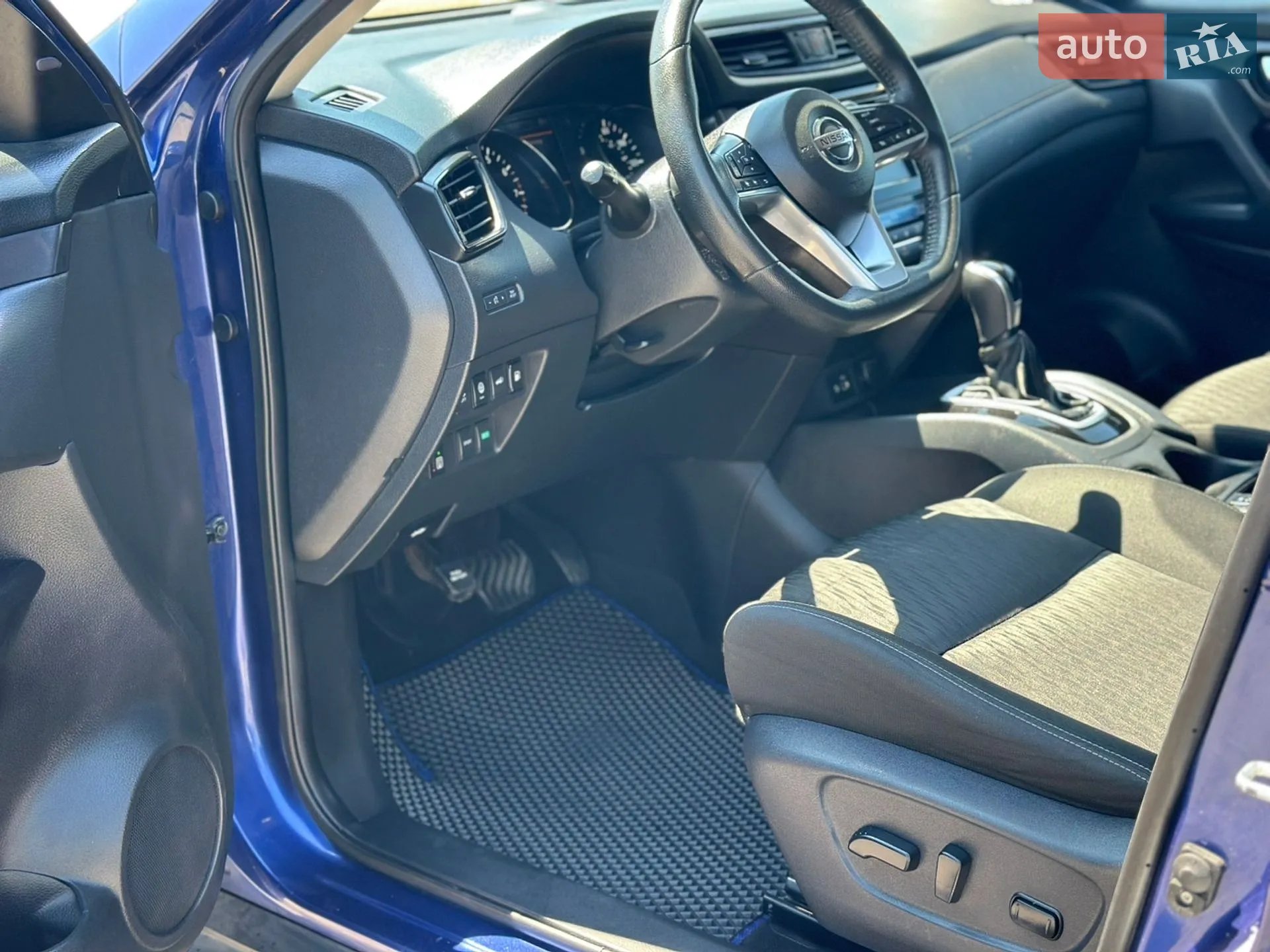2019 Nissan Rogue - мініатюра 24