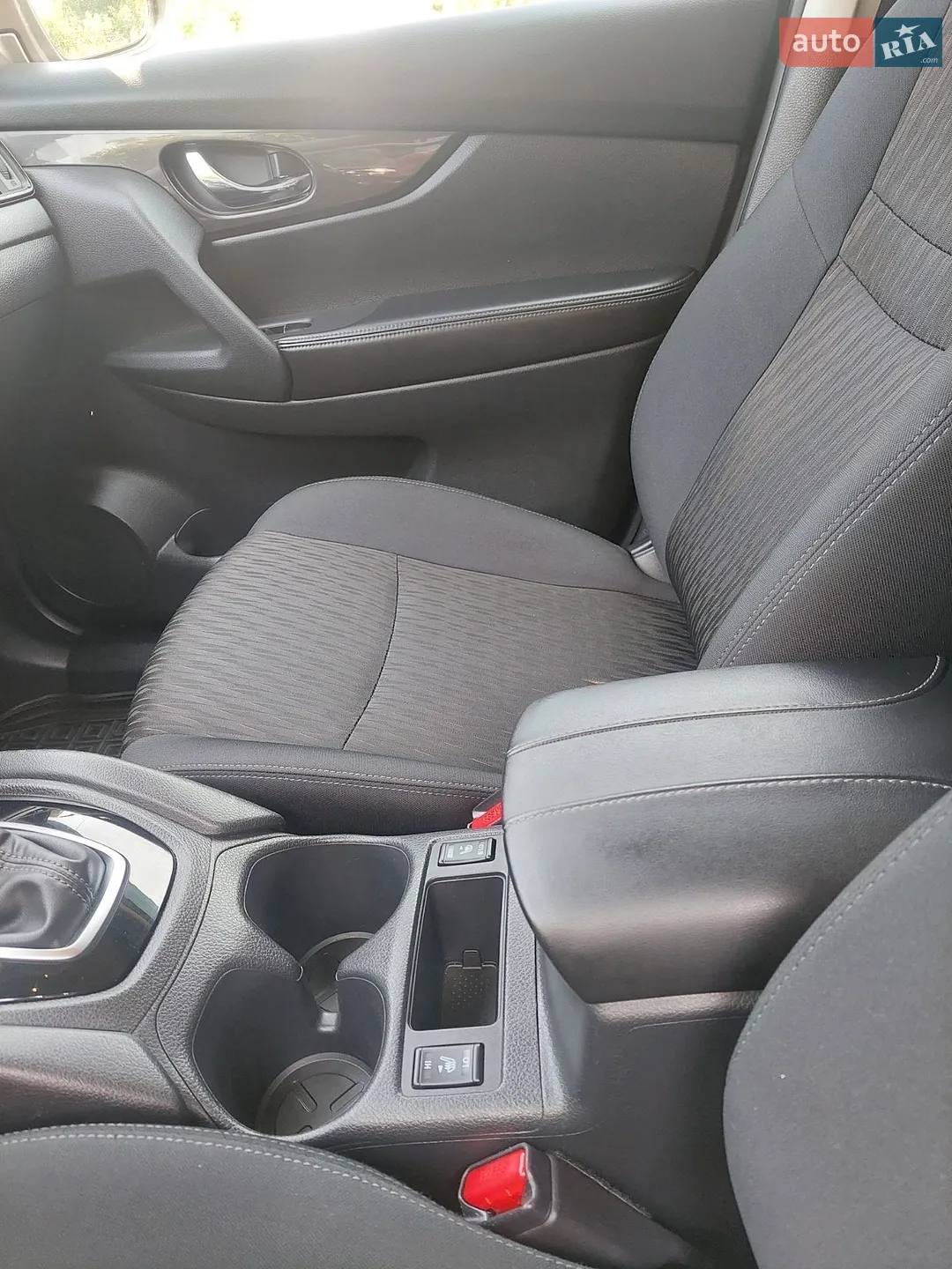 2019 Nissan Rogue - мініатюра 33